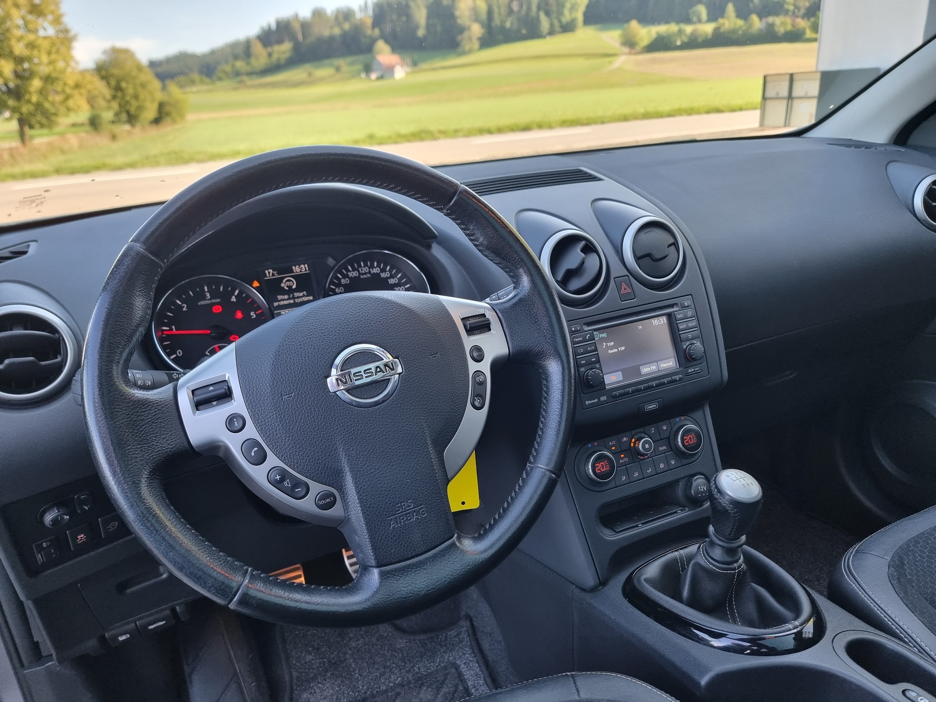 NISSAN Qashqai +2 1.6 dCi iStop 360-image-4