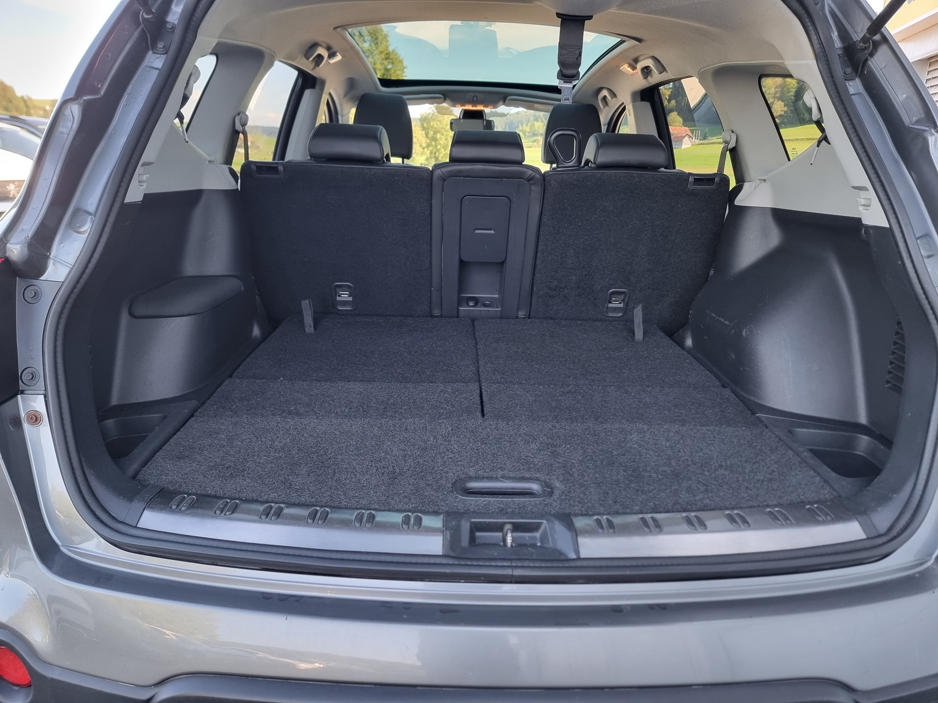NISSAN Qashqai +2 1.6 dCi iStop 360-image-13