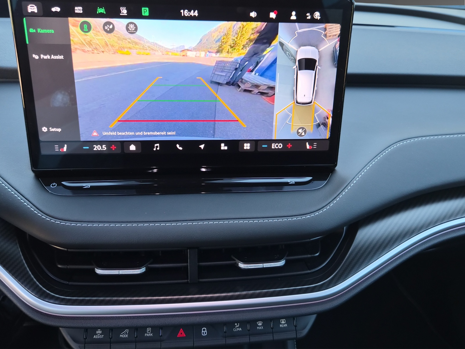 SKODA Enyaq 85x Sportline 4x4-image-10