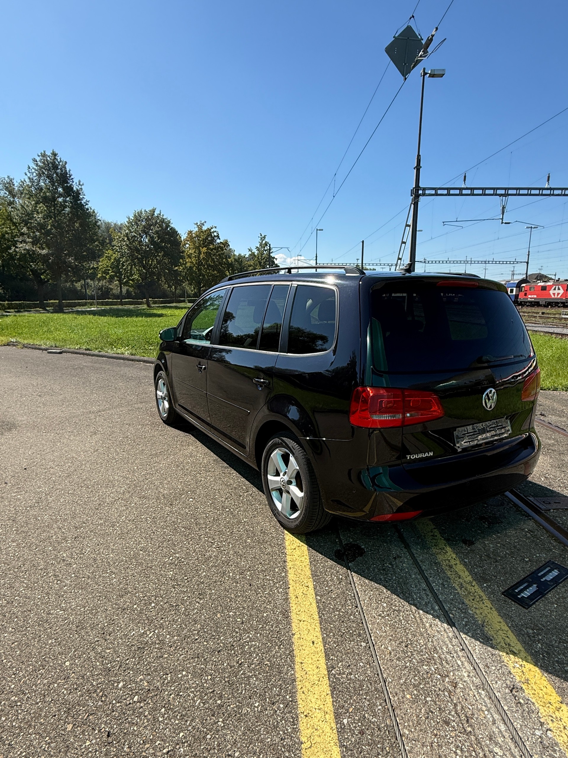 VW Touran 2.0 TDI BlueMotion Technology Comfortline-image-7