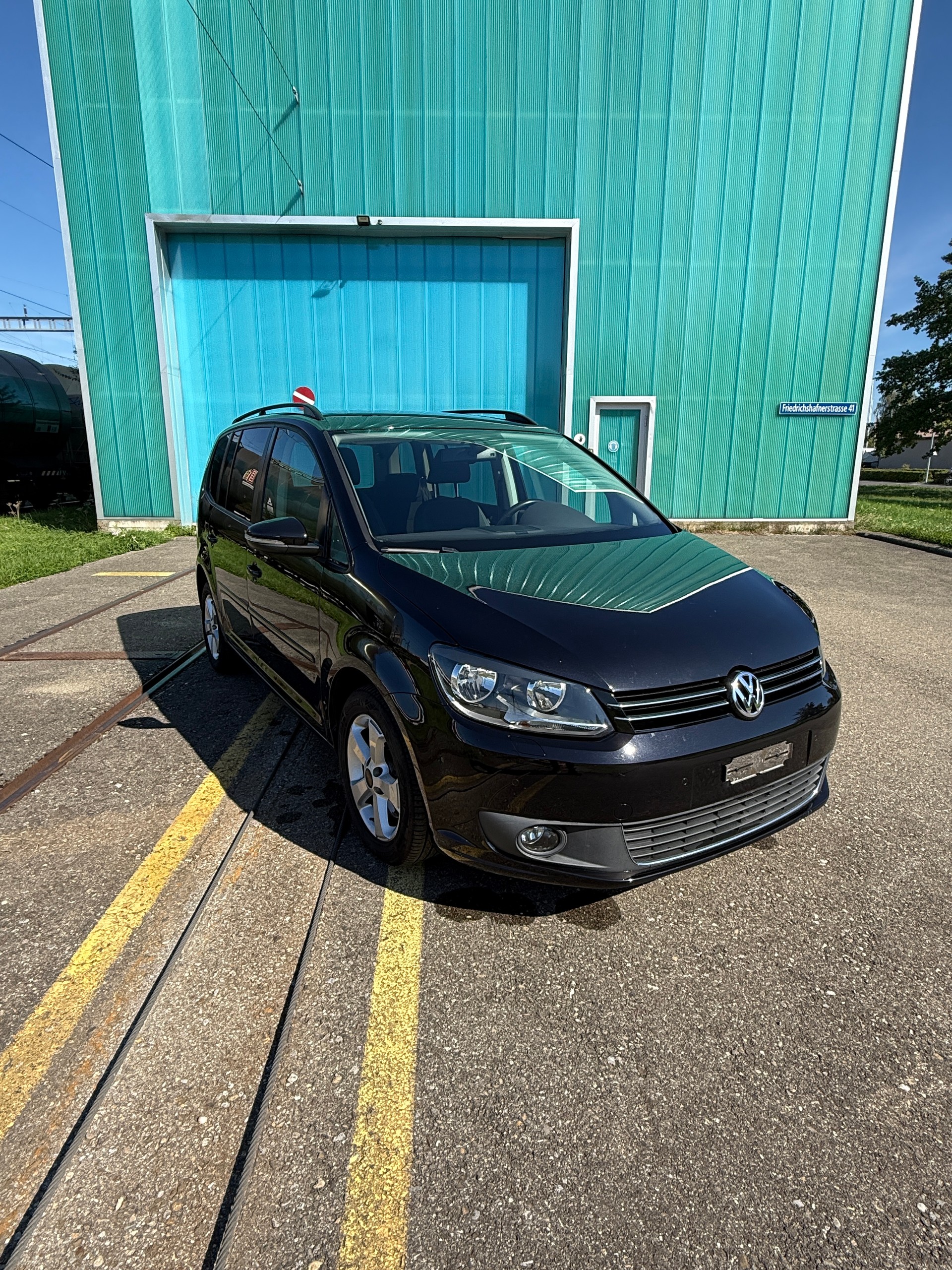 VW Touran 2.0 TDI BlueMotion Technology Comfortline-image-0
