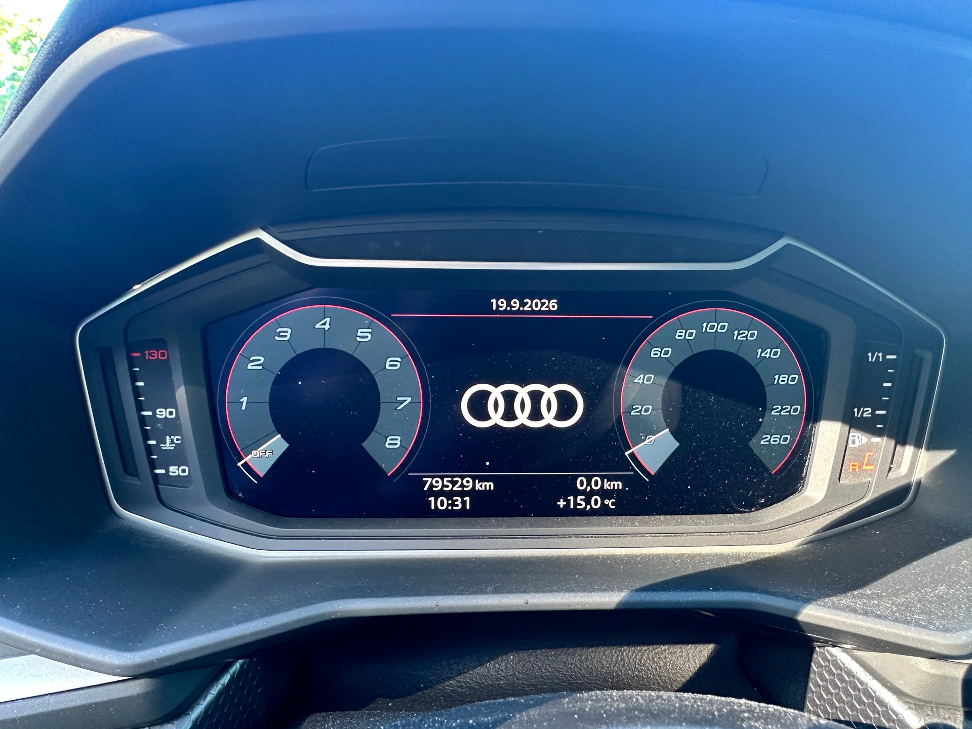 AUDI 2.0 40 TFSI S Line S-Tronic-image-5