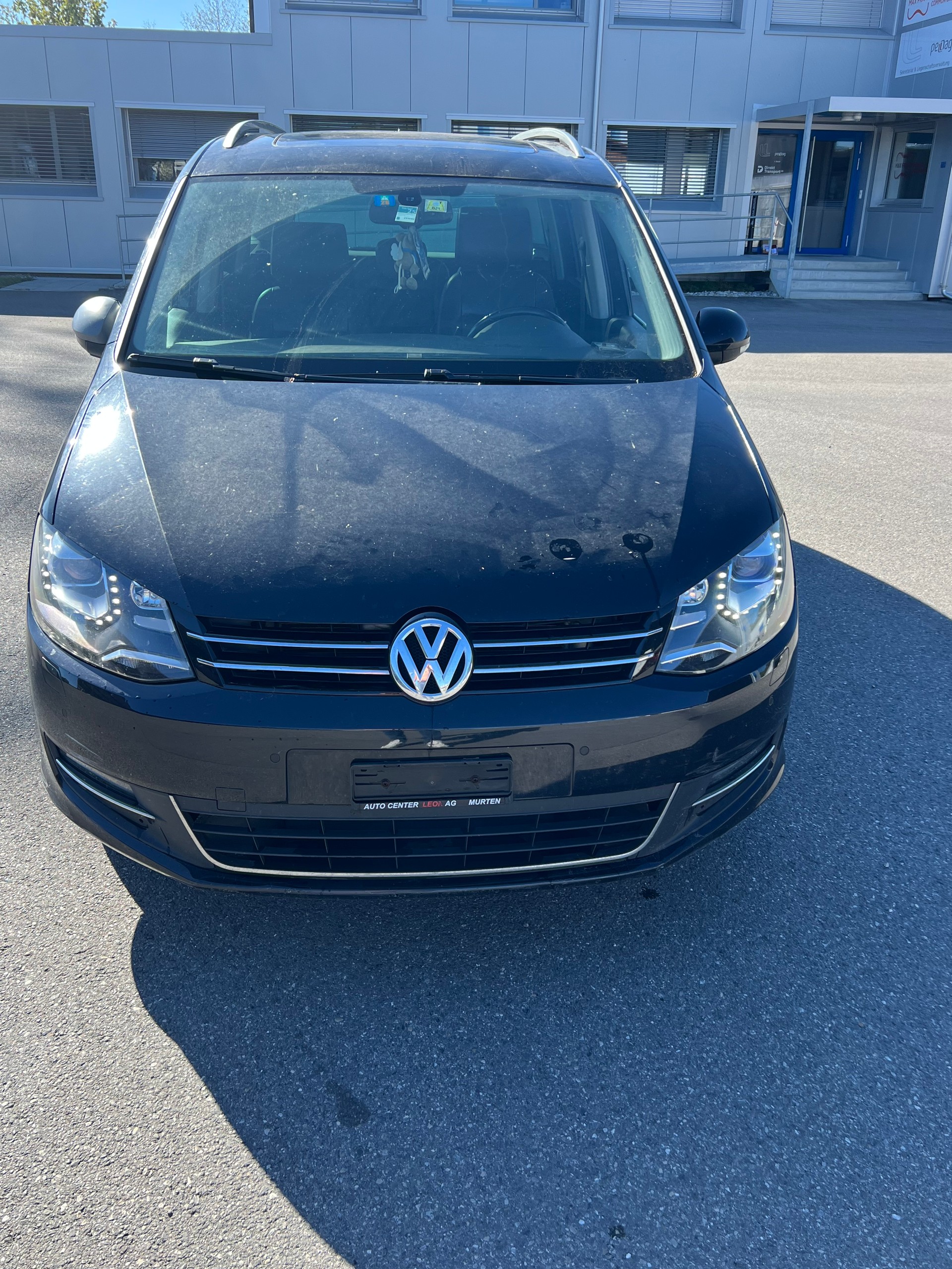 VW Sharan 2.0 TSI Comfortline DSG-image-0