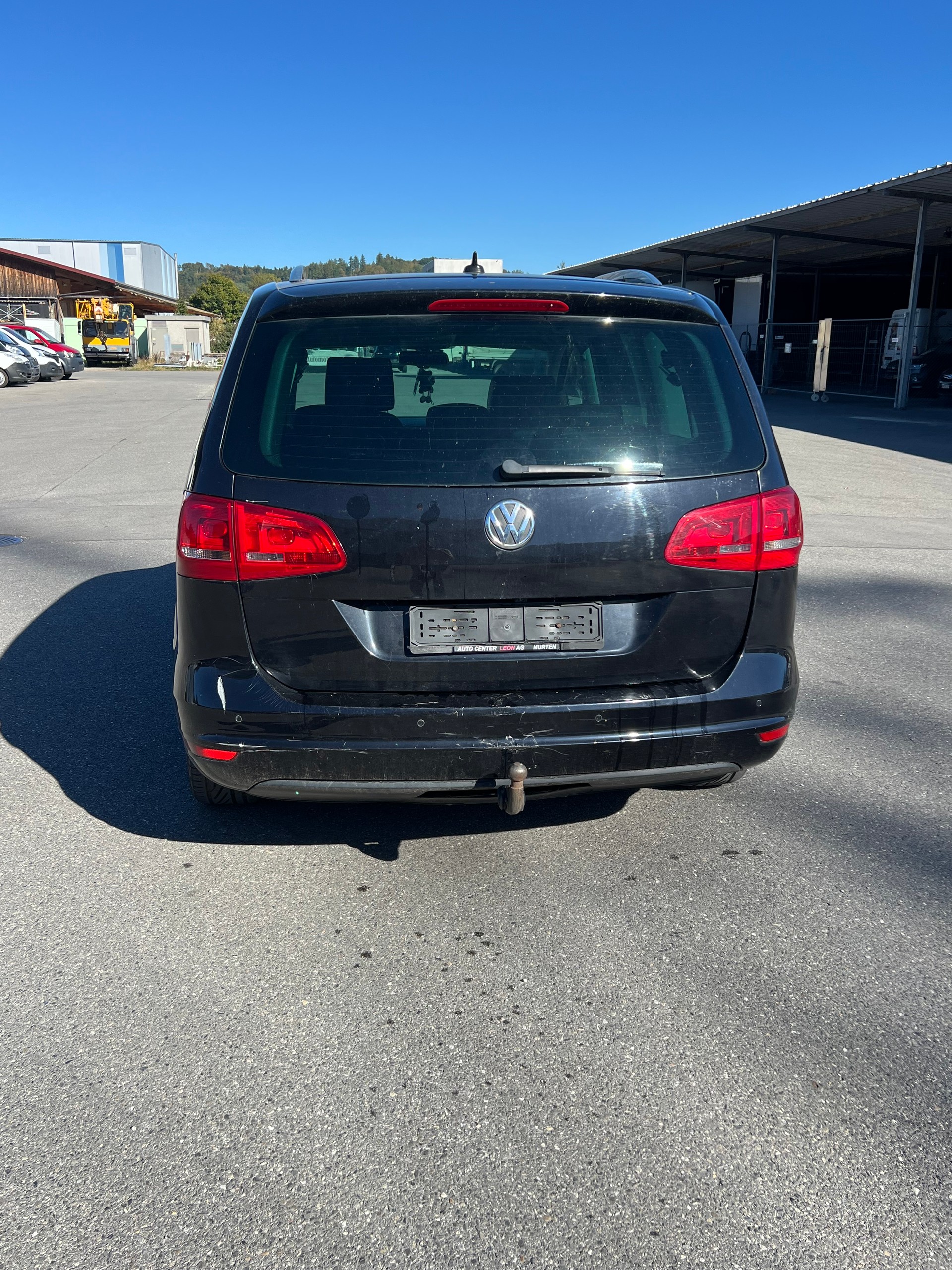 VW Sharan 2.0 TSI Comfortline DSG-image-2