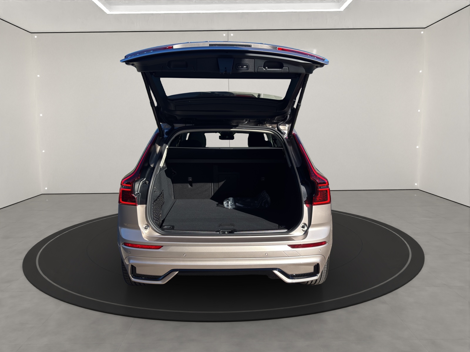 VOLVO XC60 2.0 T8 TE Ultra Dark eAWD-image-2