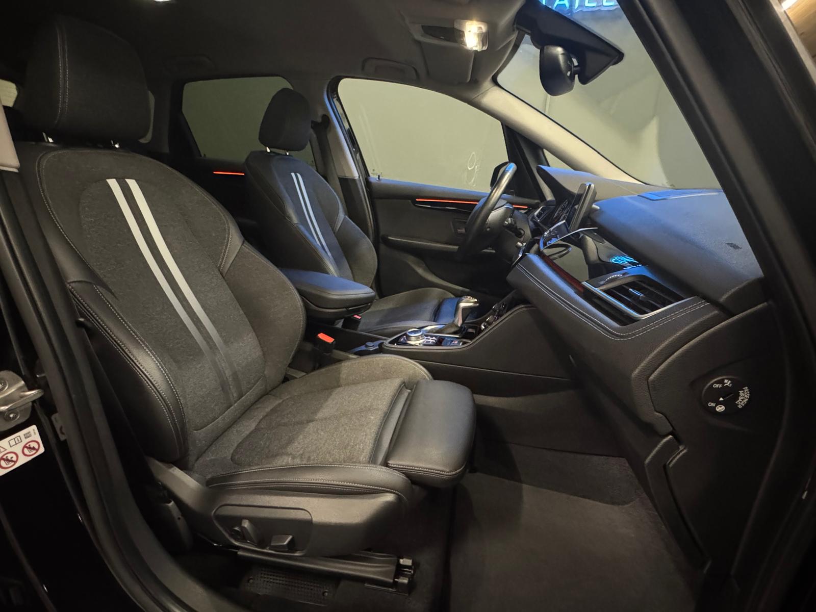 BMW 225xe iPerformance Active Tourer Steptronic-image-10