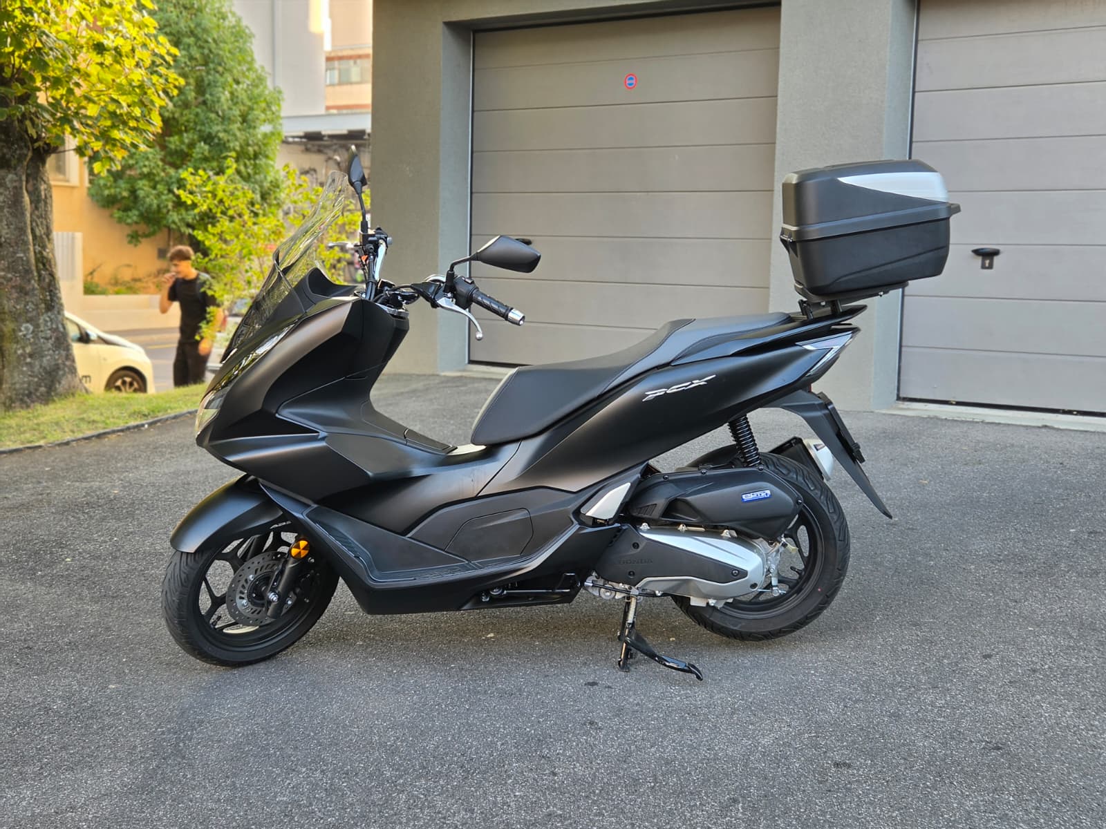 HONDA PCX 125 i ABS-showroom-element-2