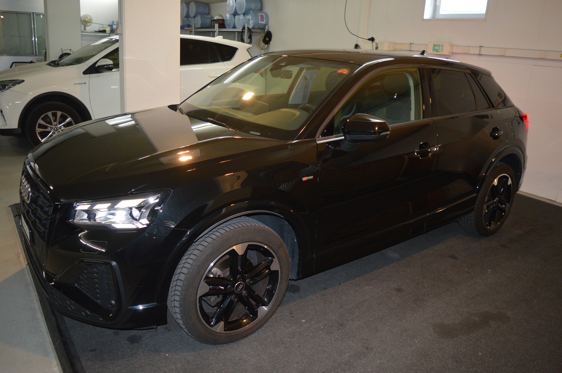 AUDI Q2 35 TFSI S line S-tronic-image-4