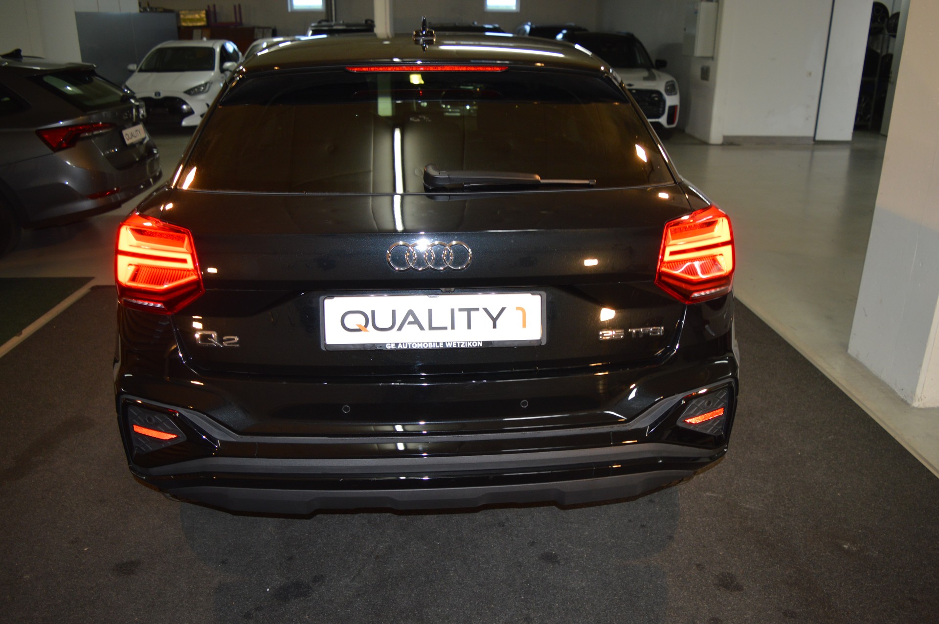 AUDI Q2 35 TFSI S line S-tronic-image-7