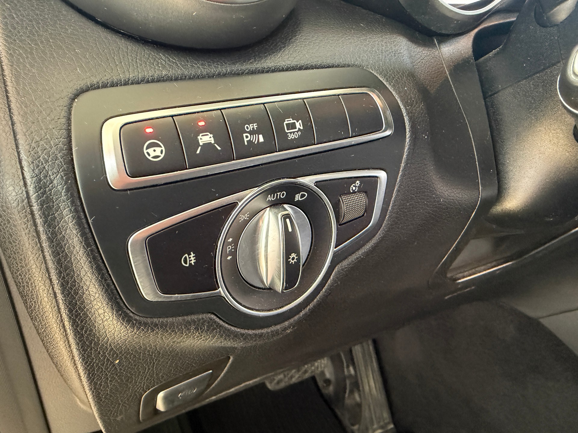 MERCEDES-BENZ GLC 250 d Exclusive 4Matic 9G-Tronic-image-17