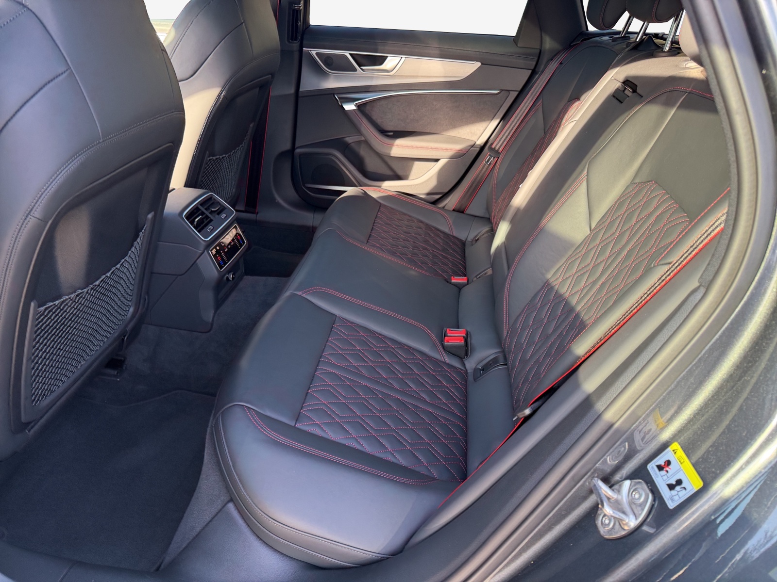 AUDI S6 Avant 3.0 TDI quattro tiptronic-image-11