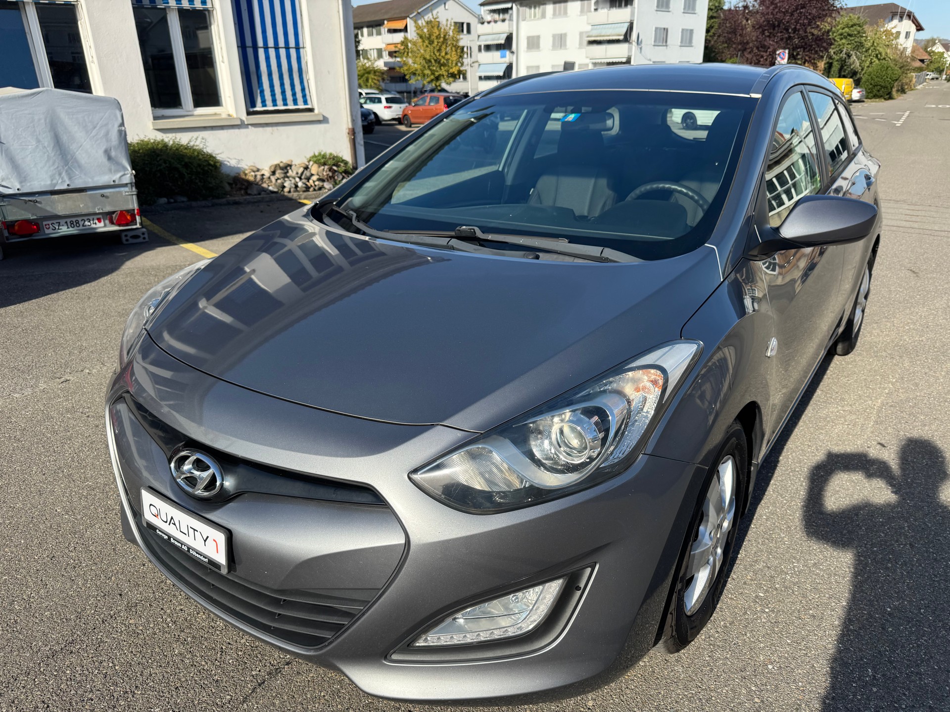 HYUNDAI i30 Wagon 1.6 Style Automatic-image-2