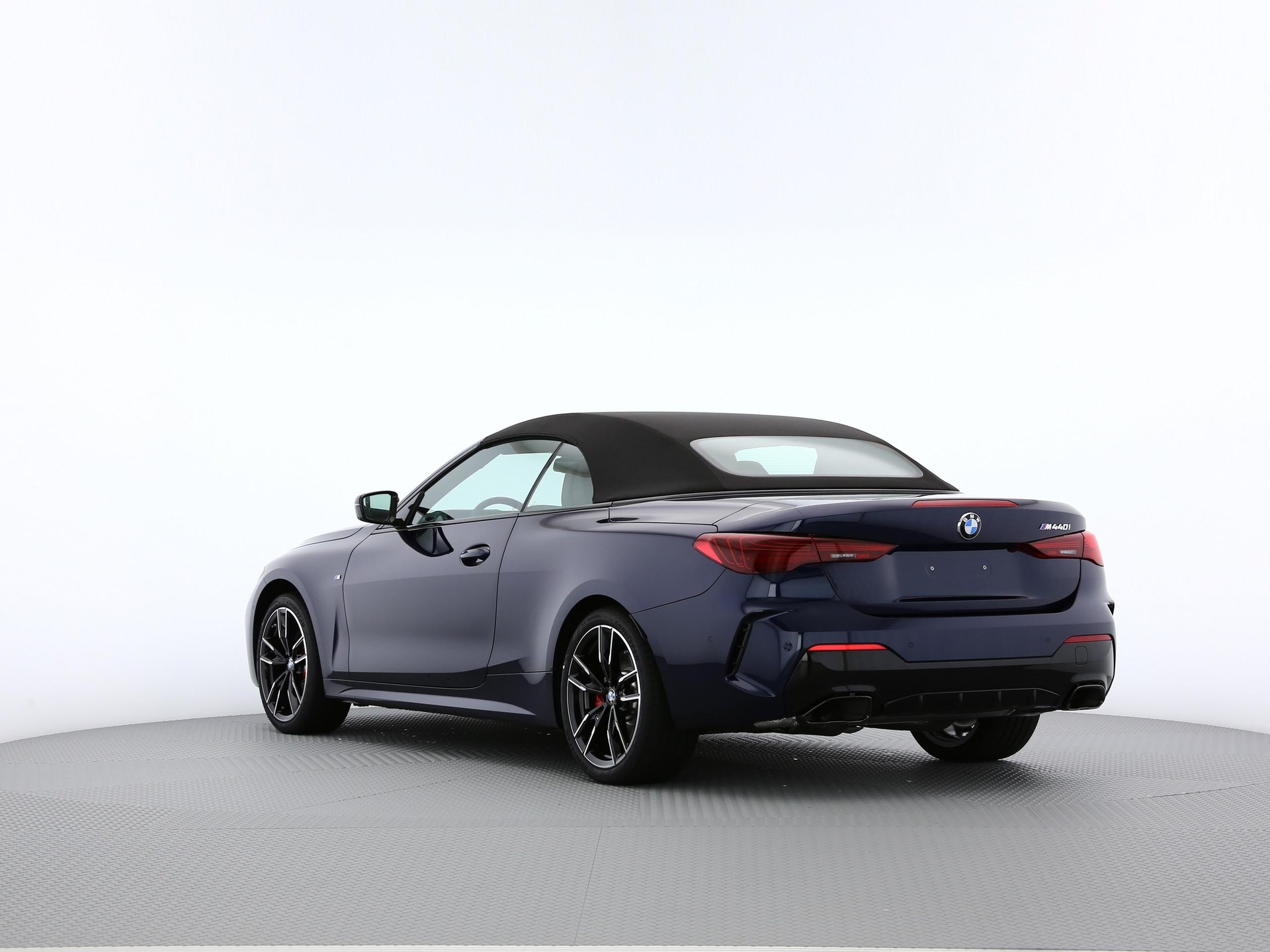 BMW 4er Reihe G23 Cabrio M440i xDrive-image-13