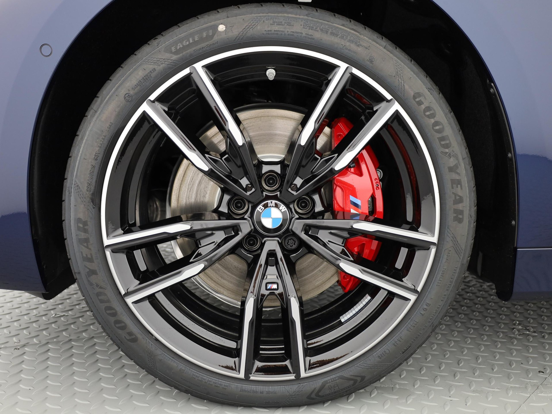 BMW 4er Reihe G23 Cabrio M440i xDrive-image-3