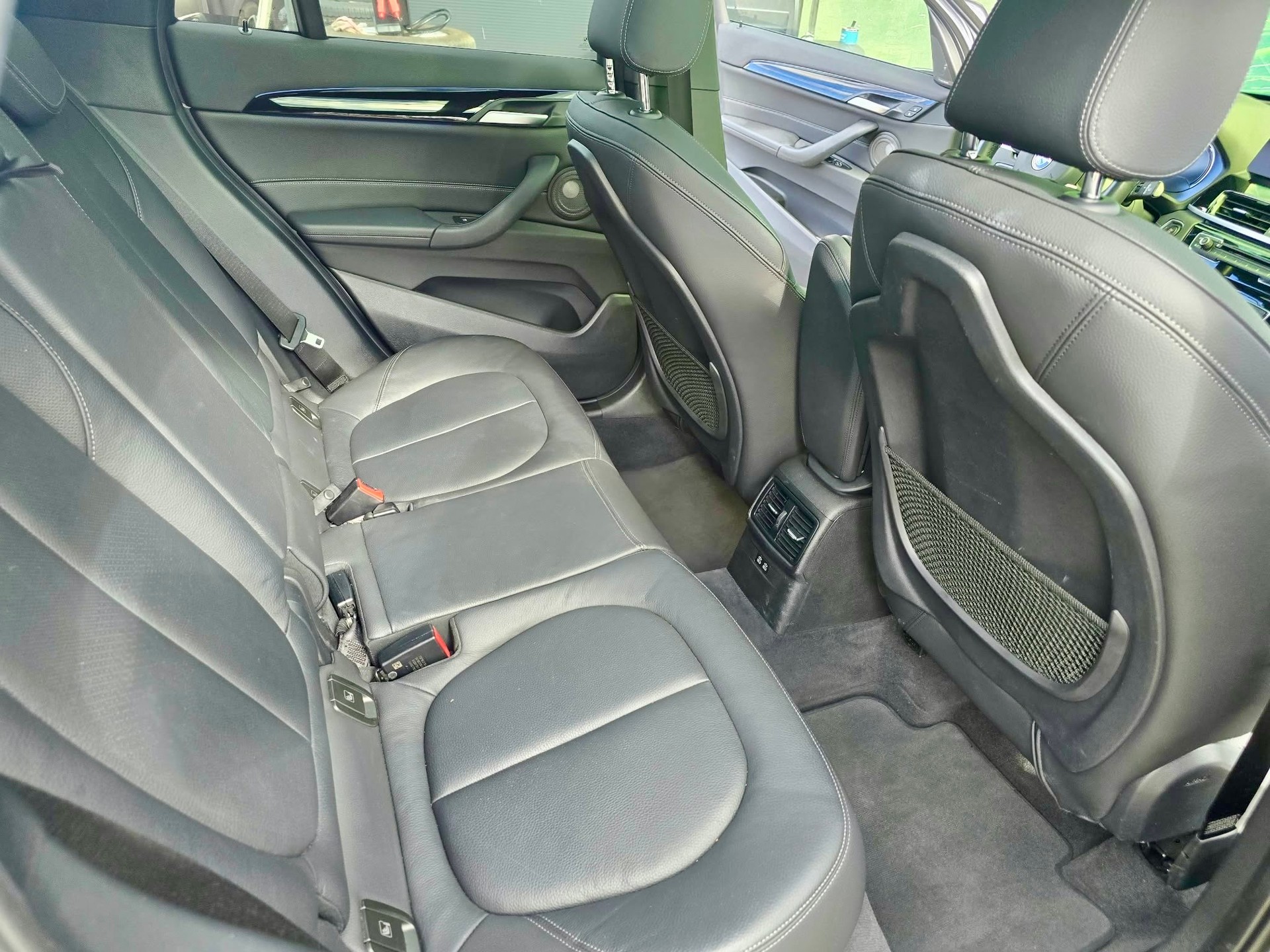 BMW X1 xDrive 25d M Sport Steptronic-image-11