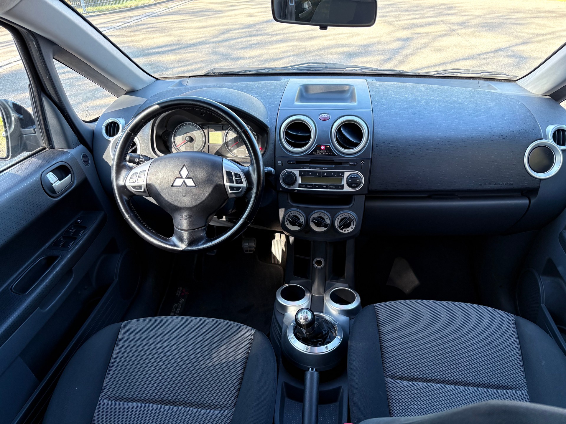 MITSUBISHI Colt 1.3 16V Swiss Champion ClearTec Neue MFK-image-5