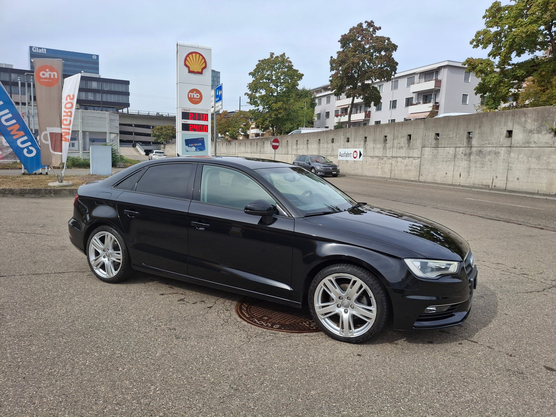 AUDI A3 Limousine 2.0 TDI Ambition S-tronic-image-2