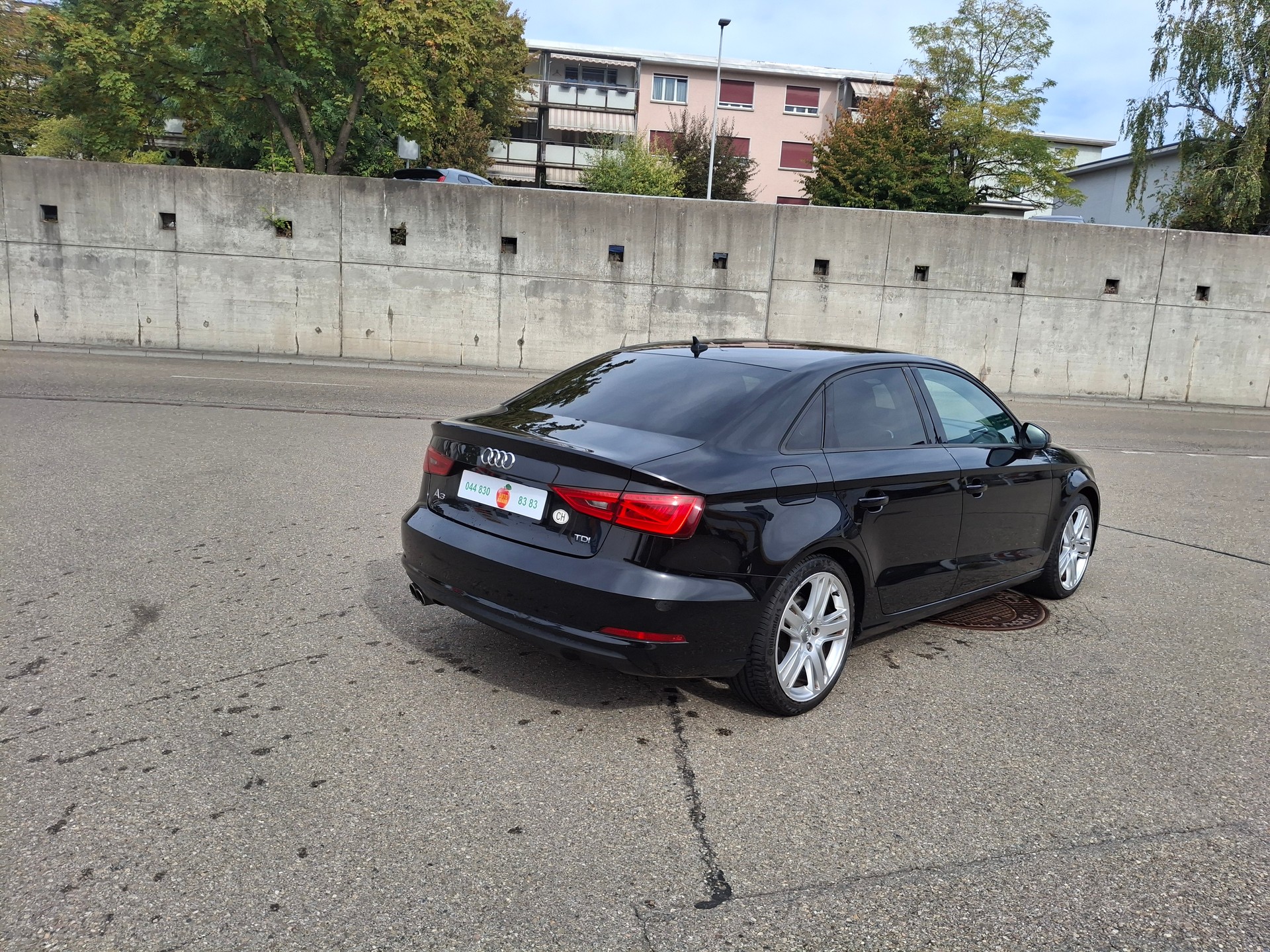 AUDI A3 Limousine 2.0 TDI Ambition S-tronic-image-10