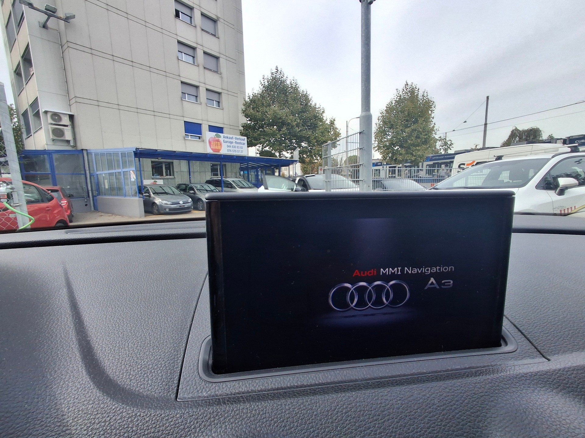 AUDI A3 Limousine 2.0 TDI Ambition S-tronic-image-23