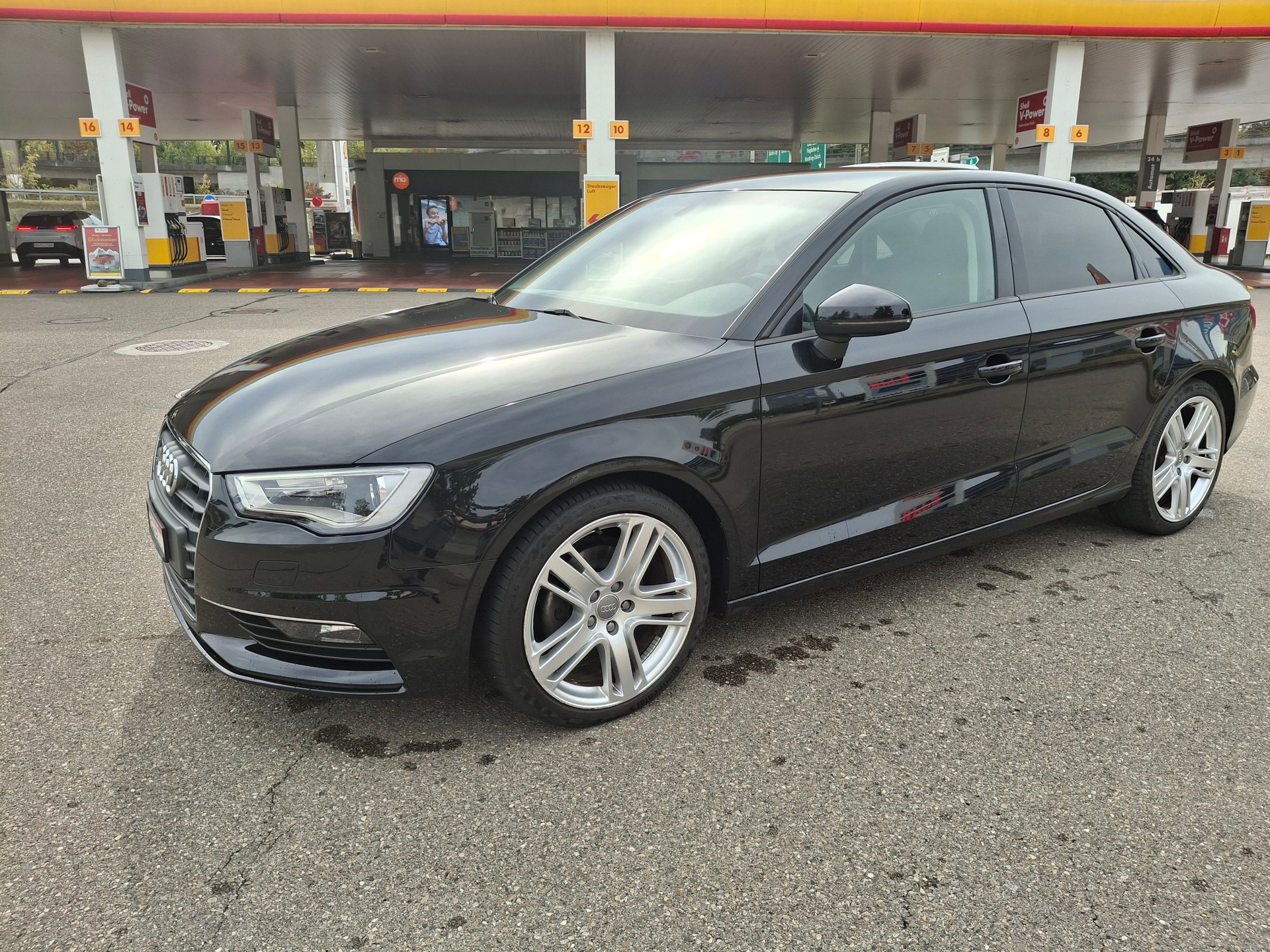 AUDI A3 Limousine 2.0 TDI Ambition S-tronic-image-14