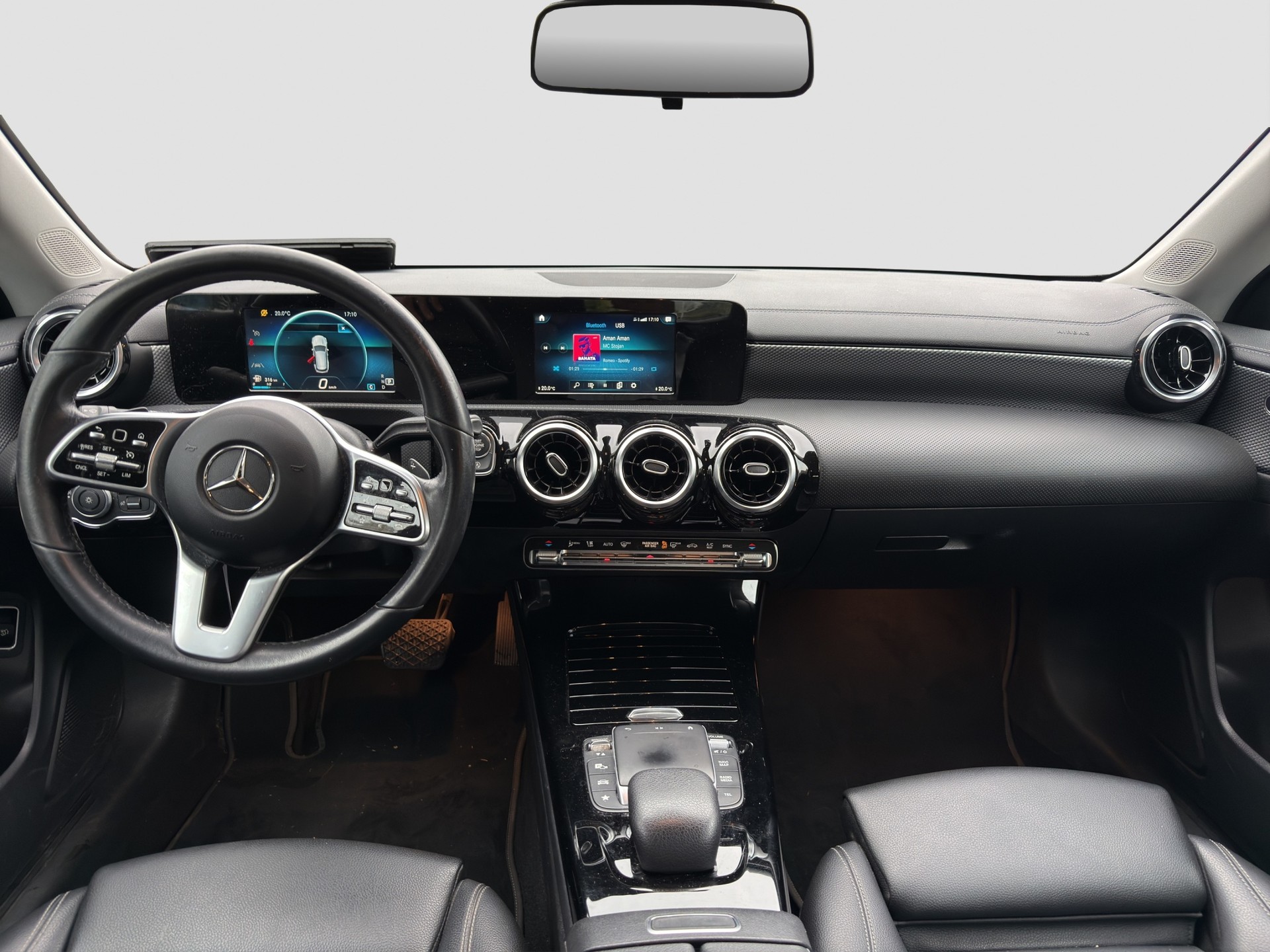 MERCEDES-BENZ CLA Shooting Brake 200 d 8G-DCT ** Frisch ab MFK und Service ** CH Auto ** 1. Hand **-image-10