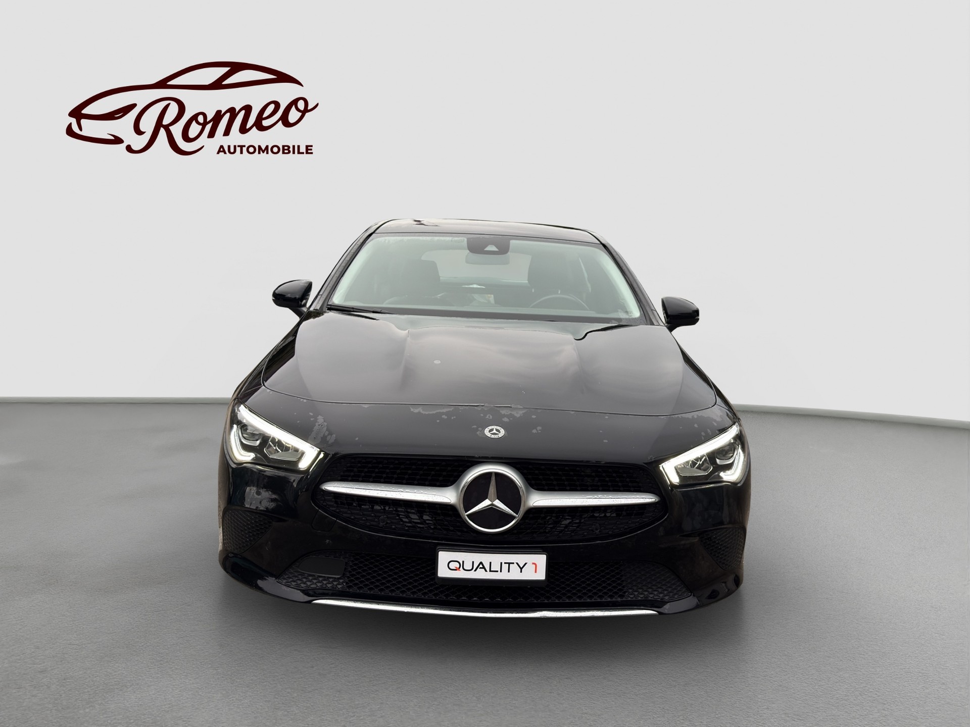 MERCEDES-BENZ CLA Shooting Brake 200 d 8G-DCT ** Frisch ab MFK und Service ** CH Auto ** 1. Hand **-image-4