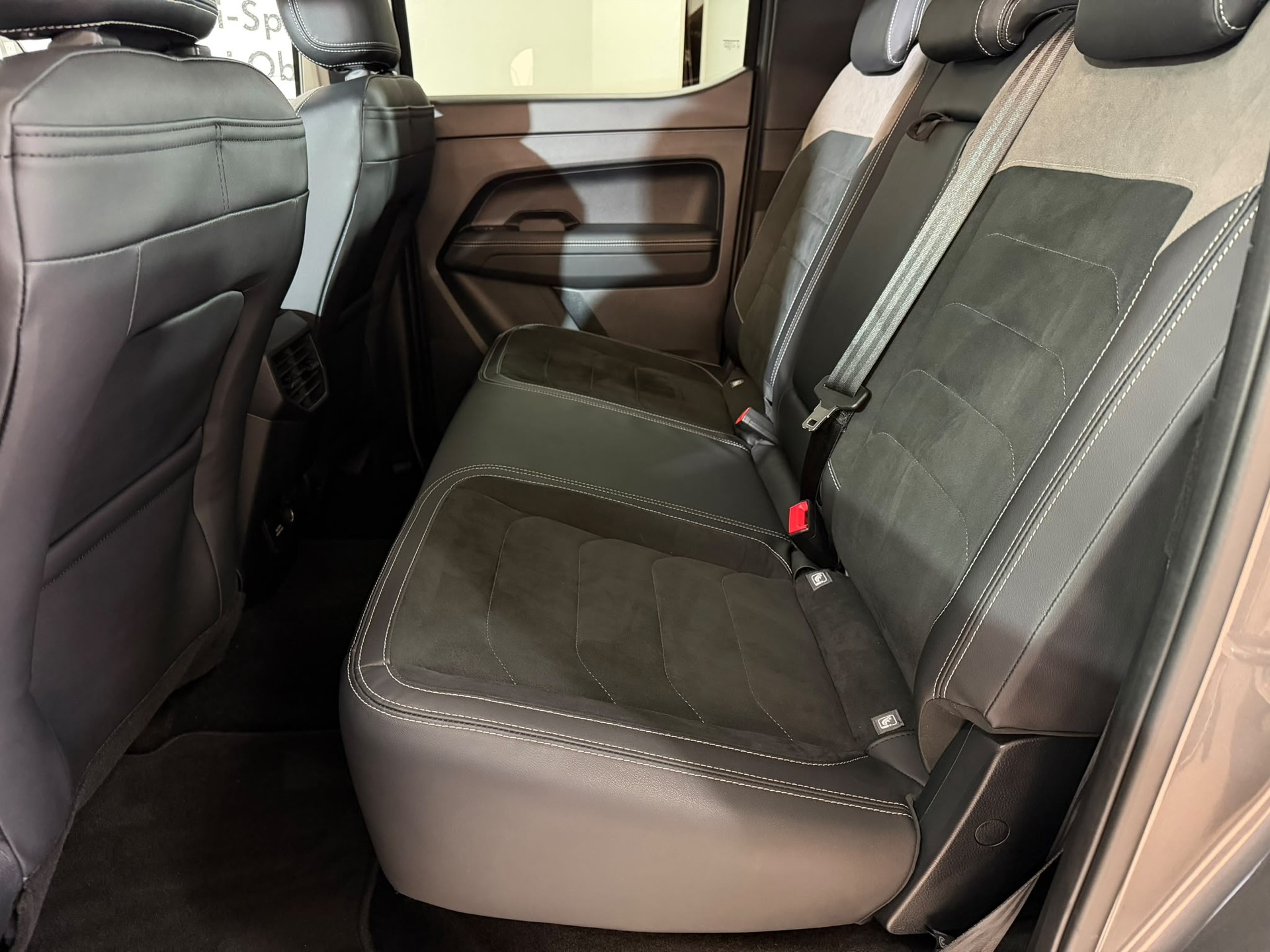 VW AMAROK DC Style 4x4-image-7