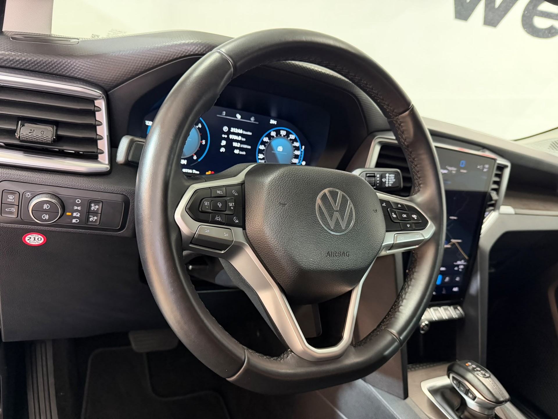 VW AMAROK DC Style 4x4-image-6