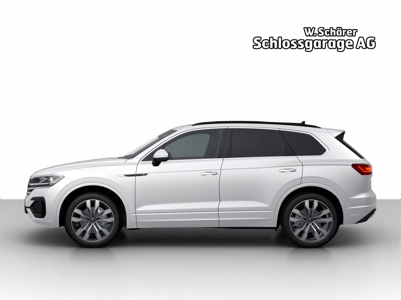 VW Touareg 3.0 TDI R Line Tiptronic-image-1