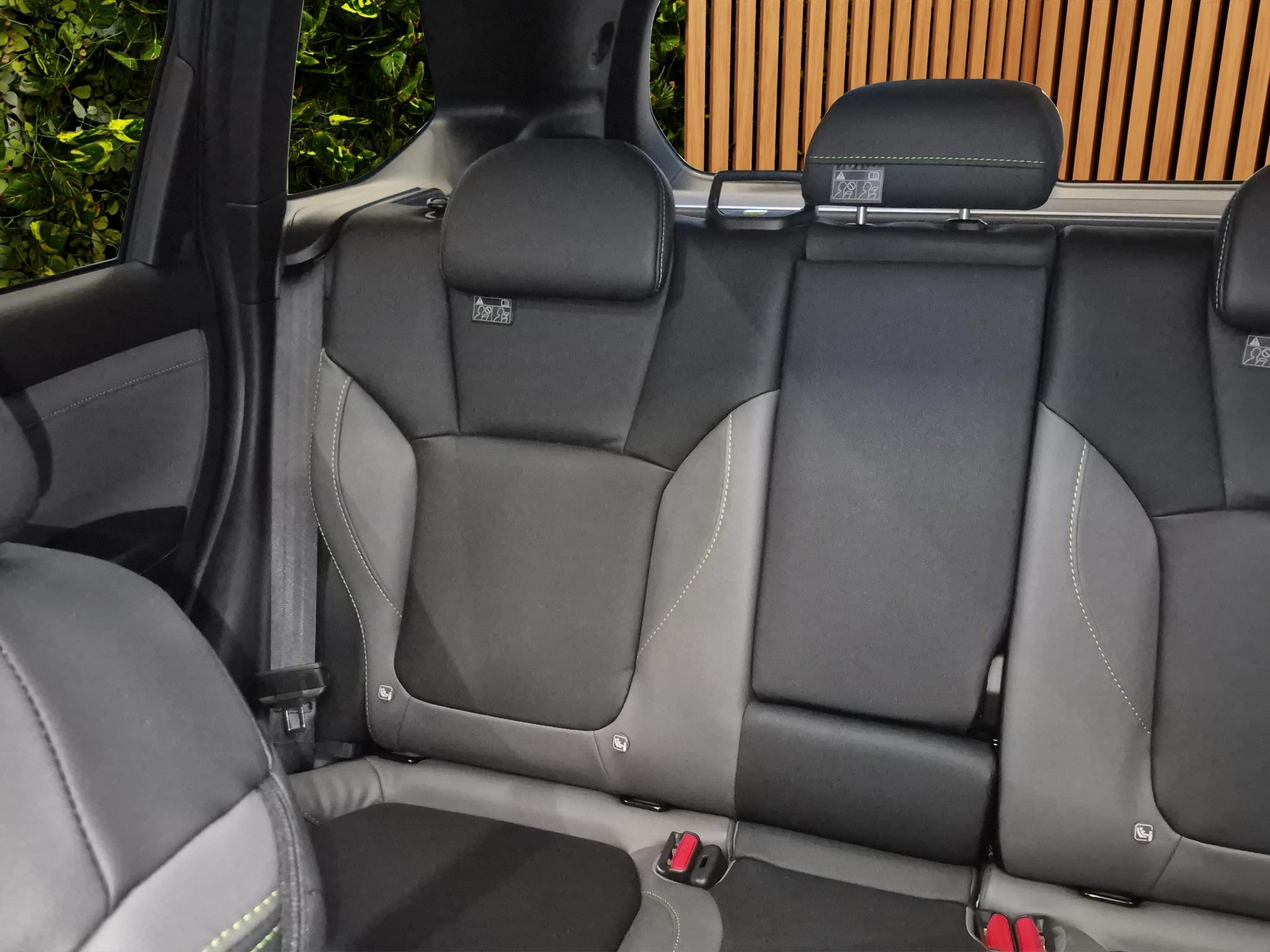 SUBARU Forester Station 2.0i e-Boxer Sport-image-10