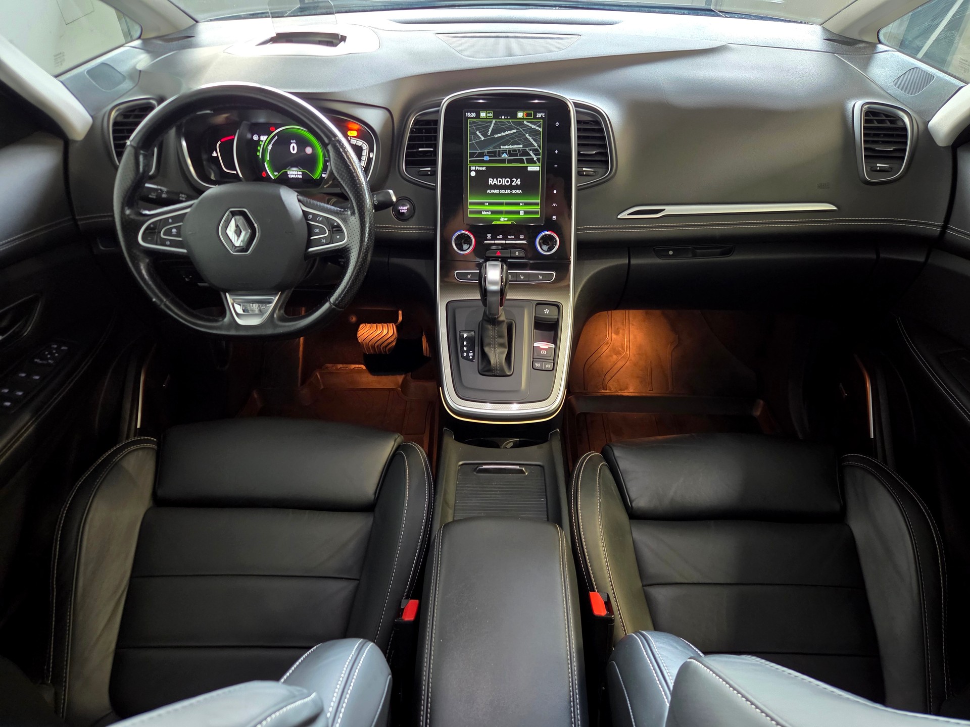 RENAULT Scénic 1.3 TCe 160 Initiale EDC-image-14