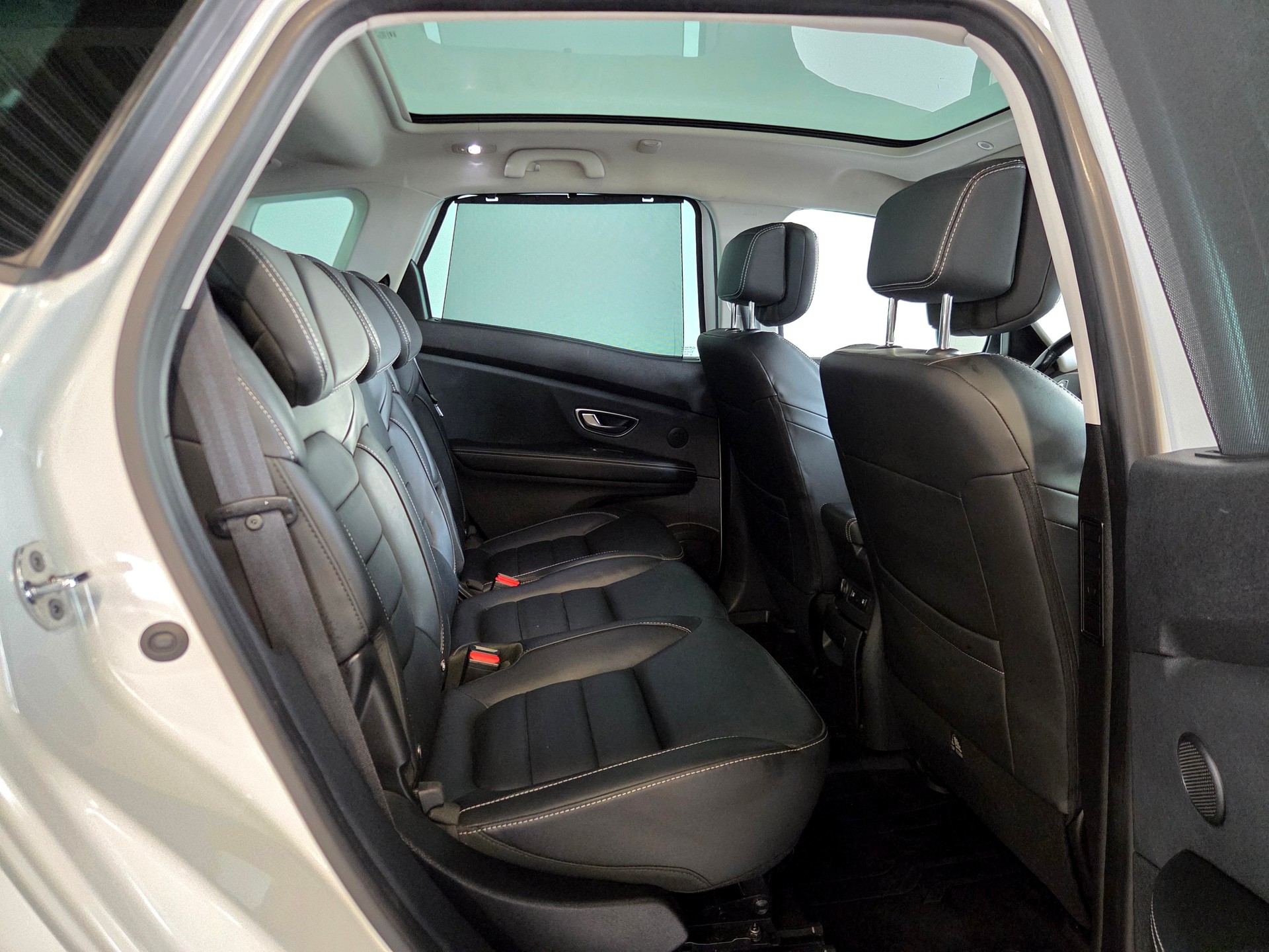RENAULT Scénic 1.3 TCe 160 Initiale EDC-image-20