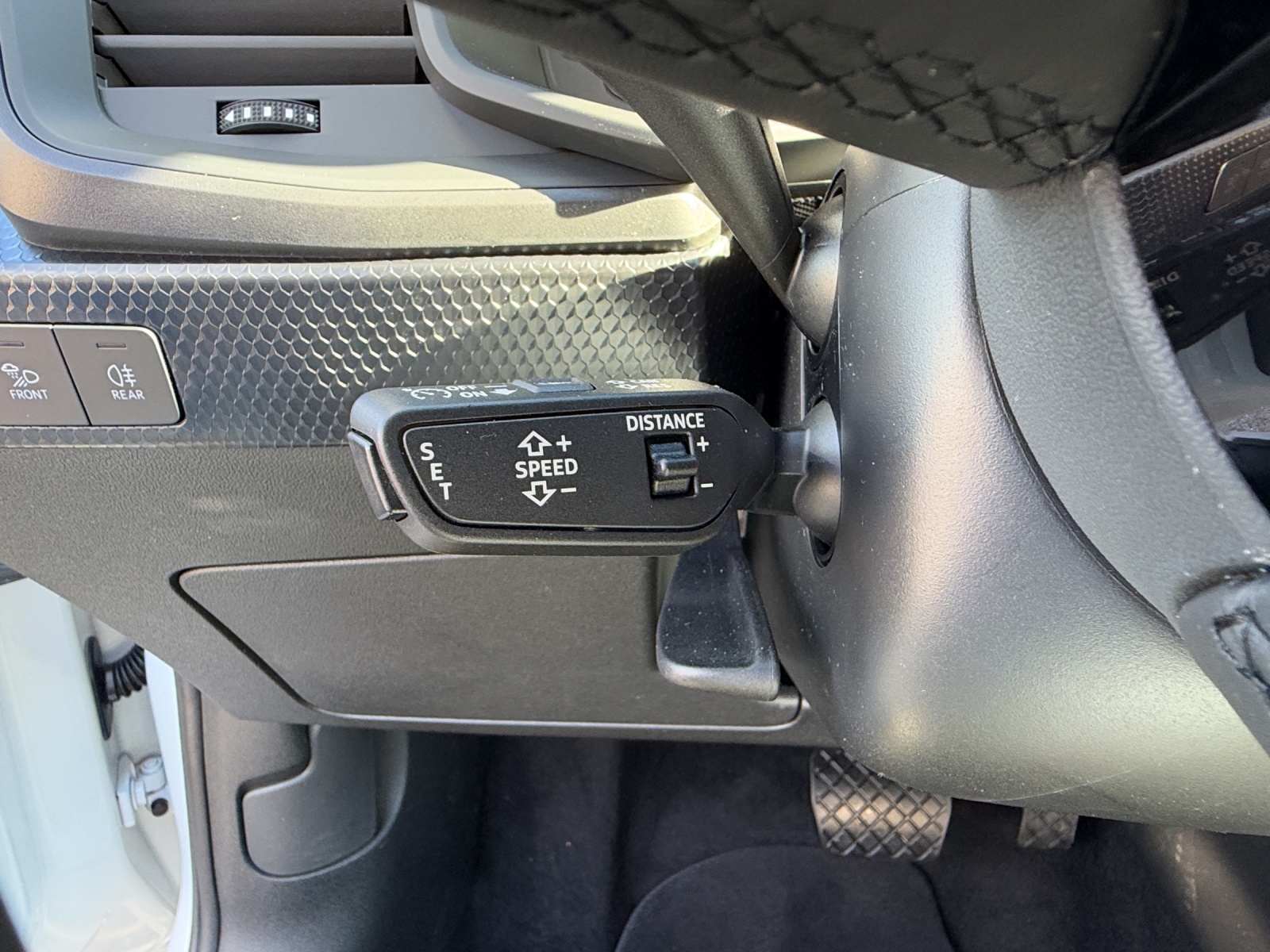 AUDI A1 Sportback 30 TFSI Attraction S-tronic-image-13