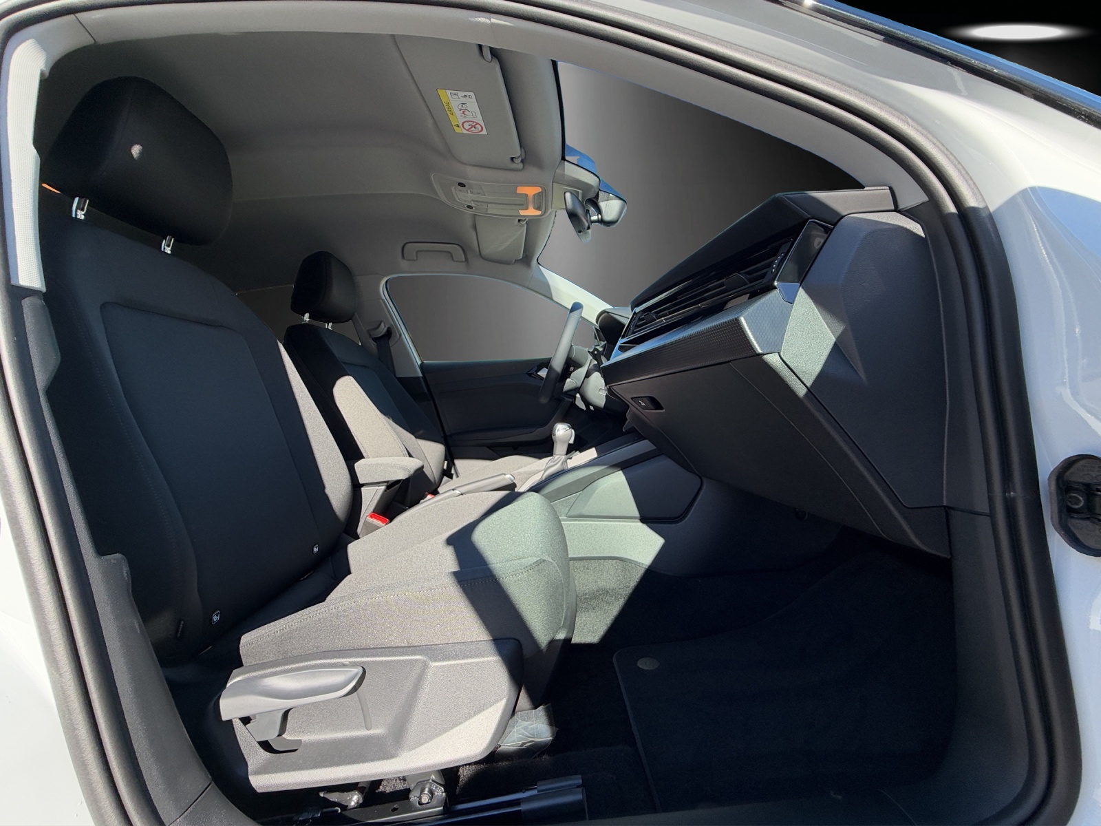 AUDI A1 Sportback 30 TFSI Attraction S-tronic-image-8
