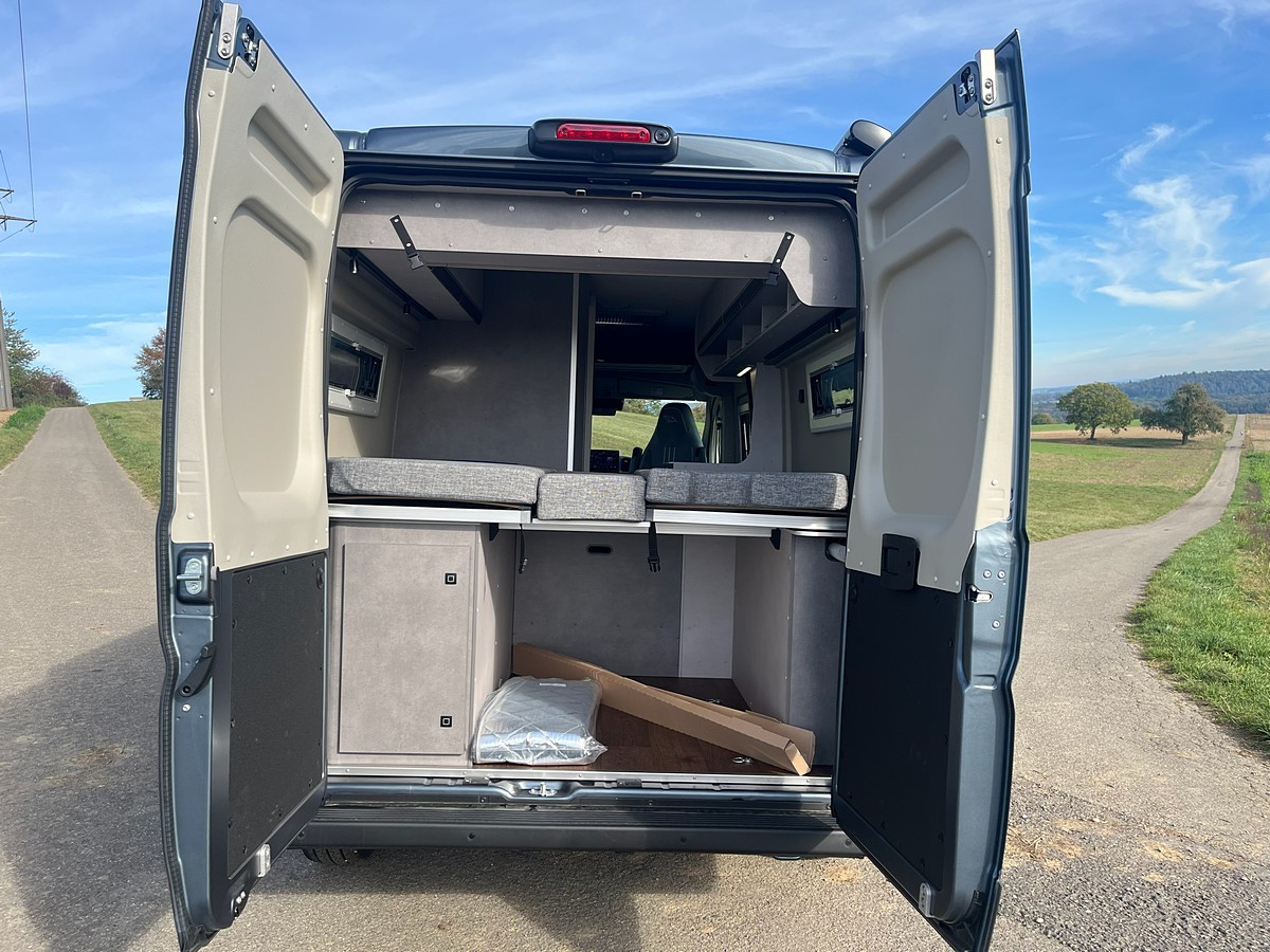 PÖSSL Summit Shine 600 L Automatik+Premium/Solar/Lithium/Markise-image-21