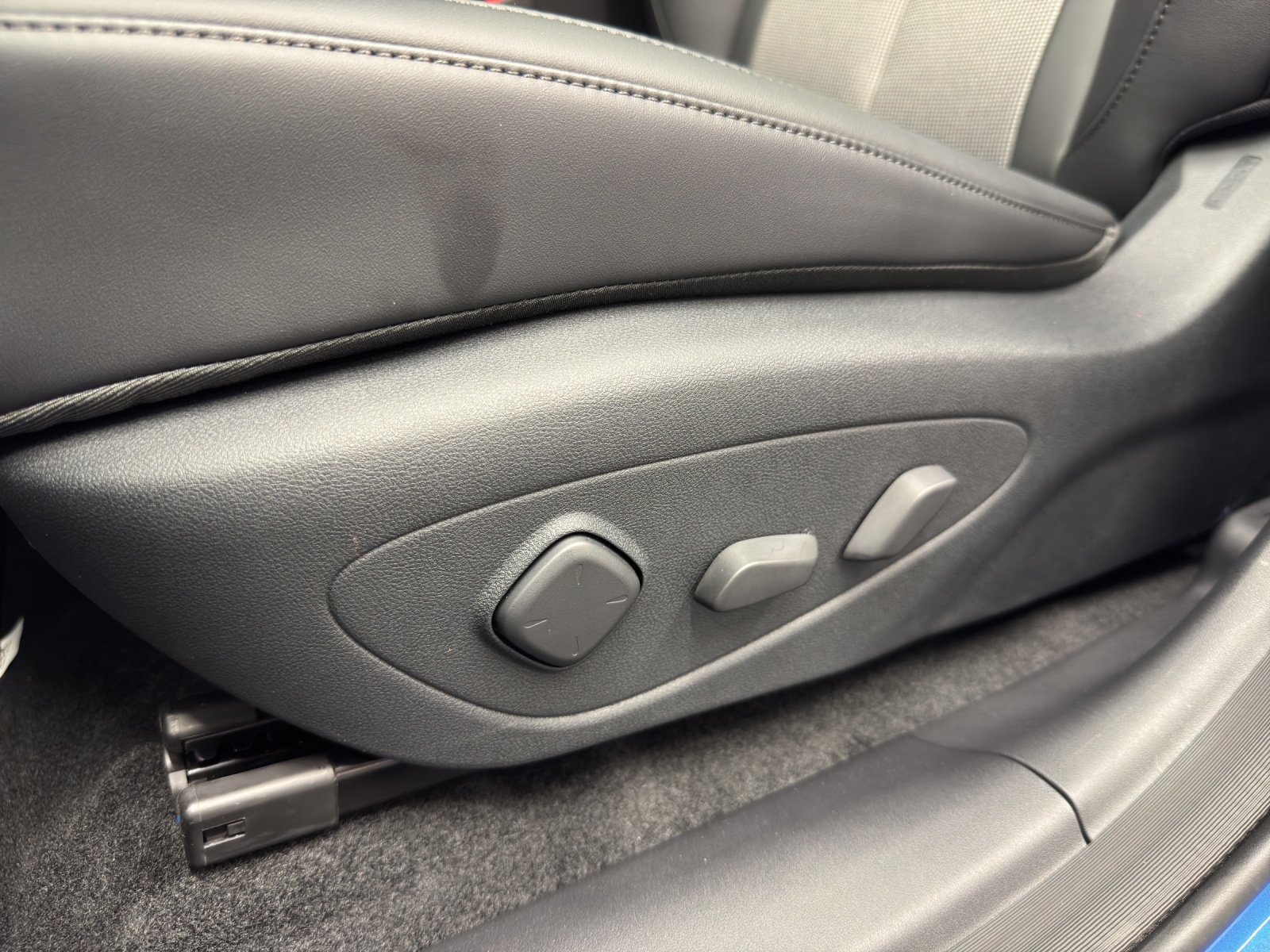 BYD Dolphin G DM-i Comfort-image-12
