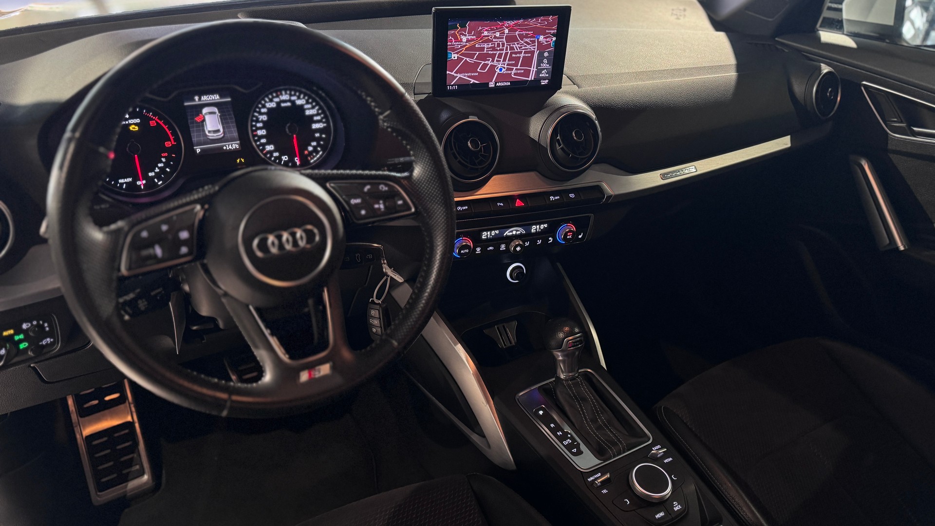 AUDI Q2 2.0 TDI sport quattro S-tronic-image-4