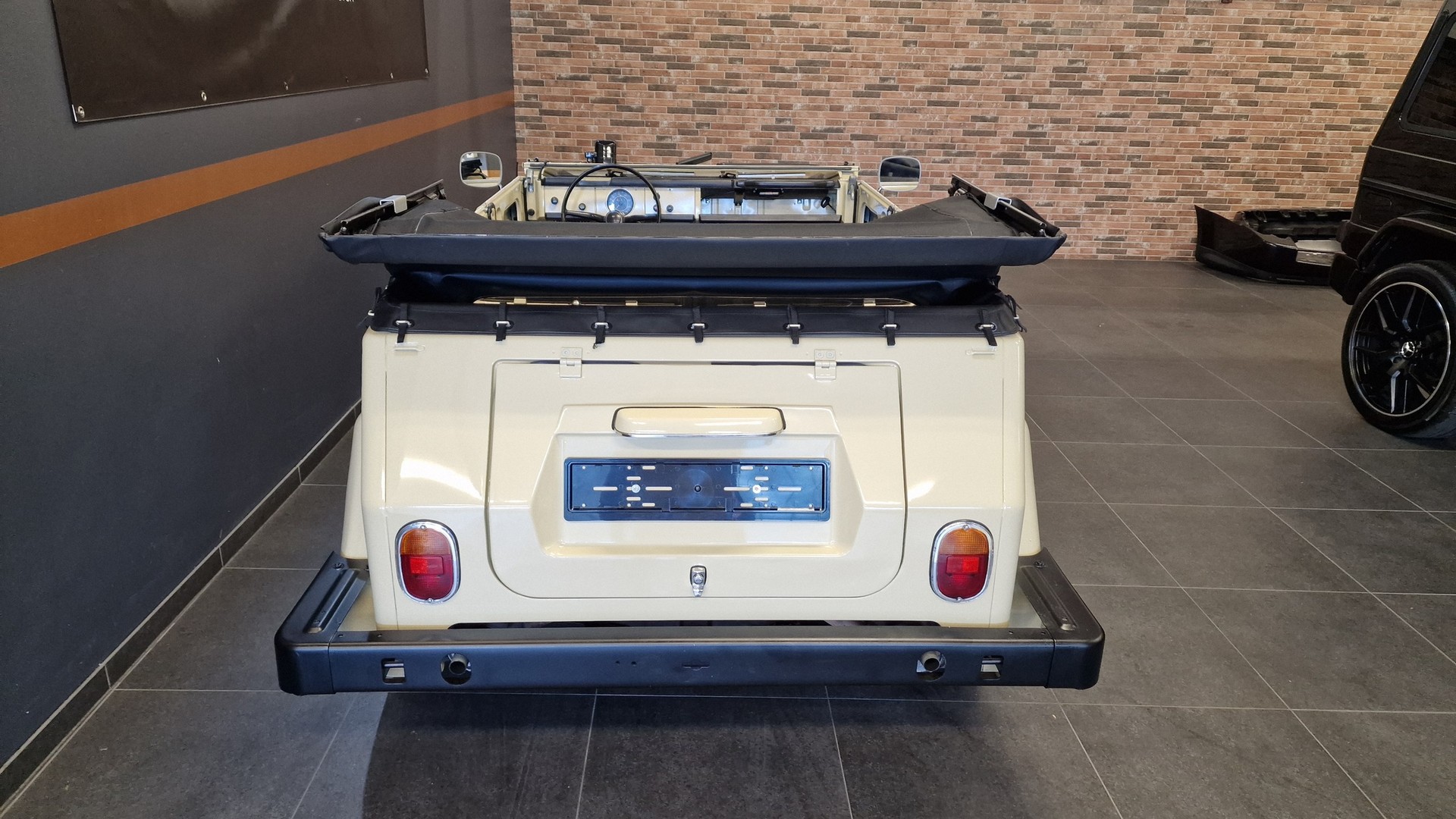 VW TYP 181-image-15