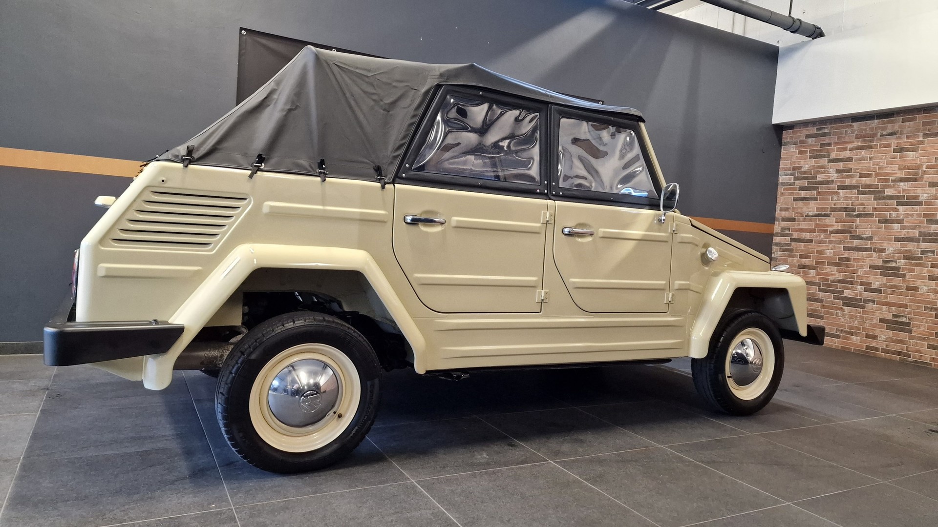 VW TYP 181-image-7