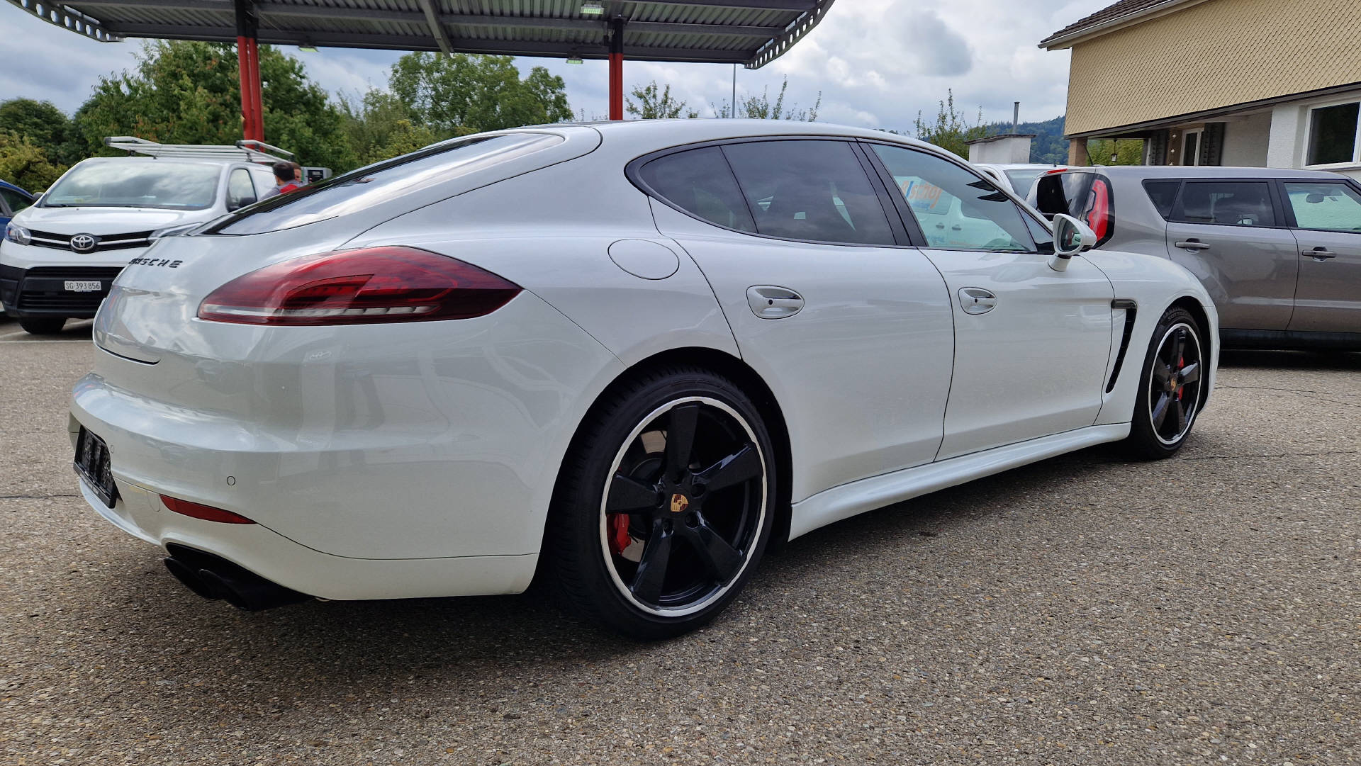 PORSCHE Panamera 4.8 V8 GTS PDK-image-12