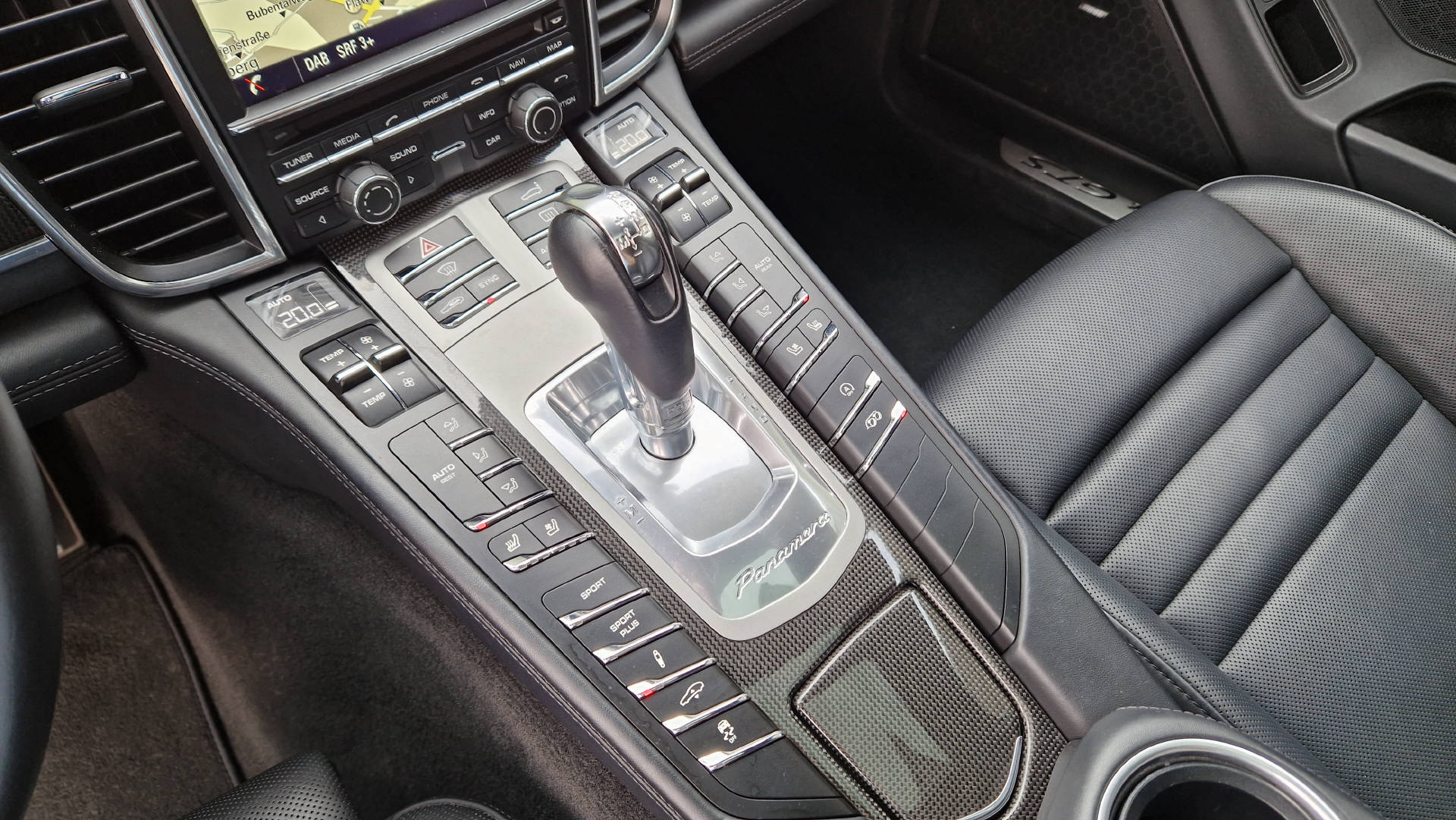 PORSCHE Panamera 4.8 V8 GTS PDK-image-6