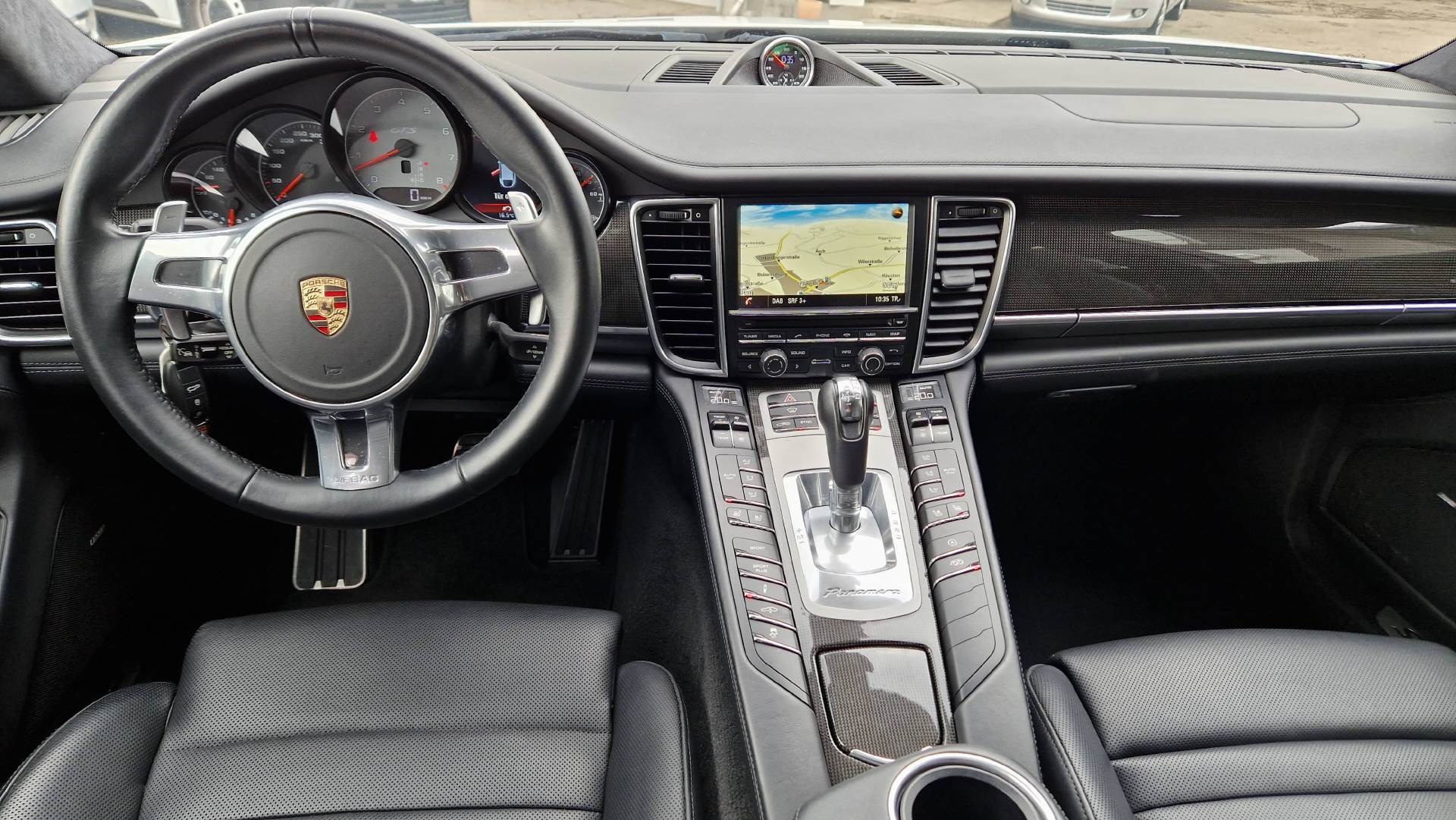 PORSCHE Panamera 4.8 V8 GTS PDK-image-4
