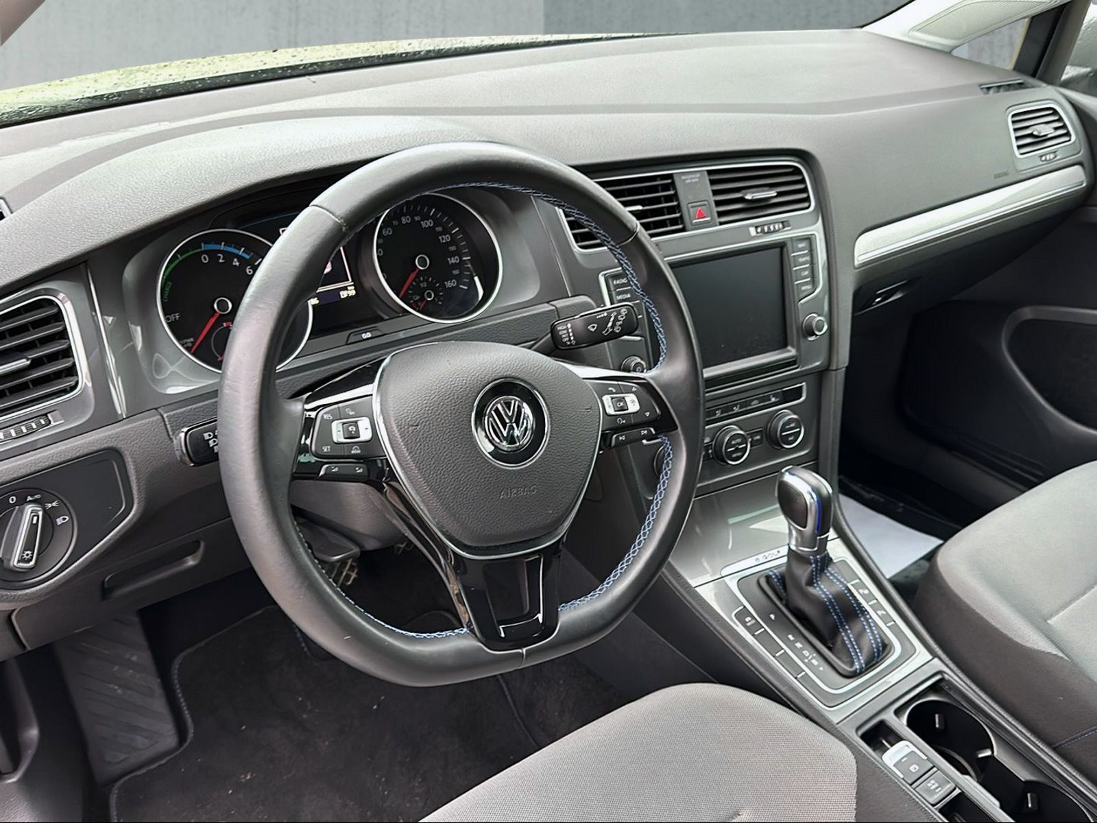 VW e-Golf-image-6