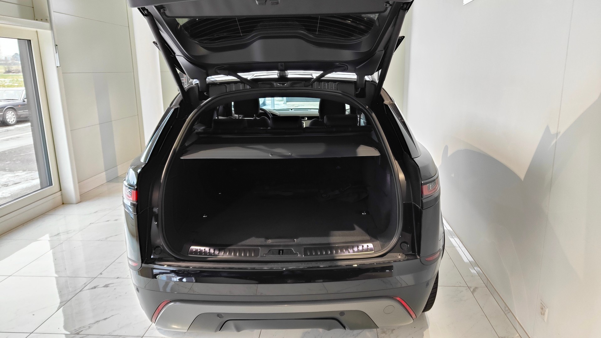 LAND ROVER Range Rover Velar P400e 2.0 I4 PHEV S Automatic-image-6