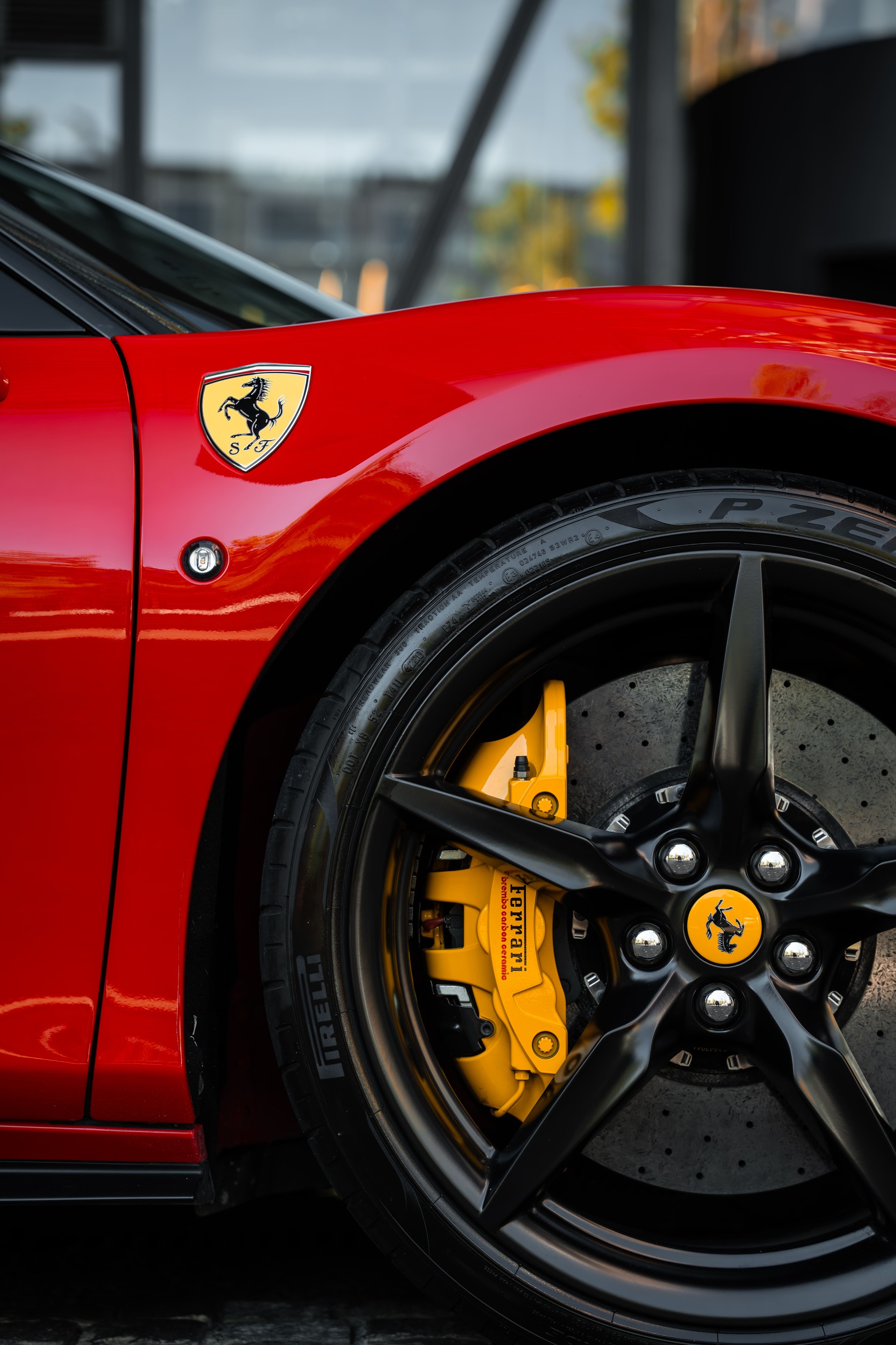 FERRARI F8 Tributo (CH) ROSSO CORSA | FERRARI GARANTIE | Liftsystem | Carbon-image-30