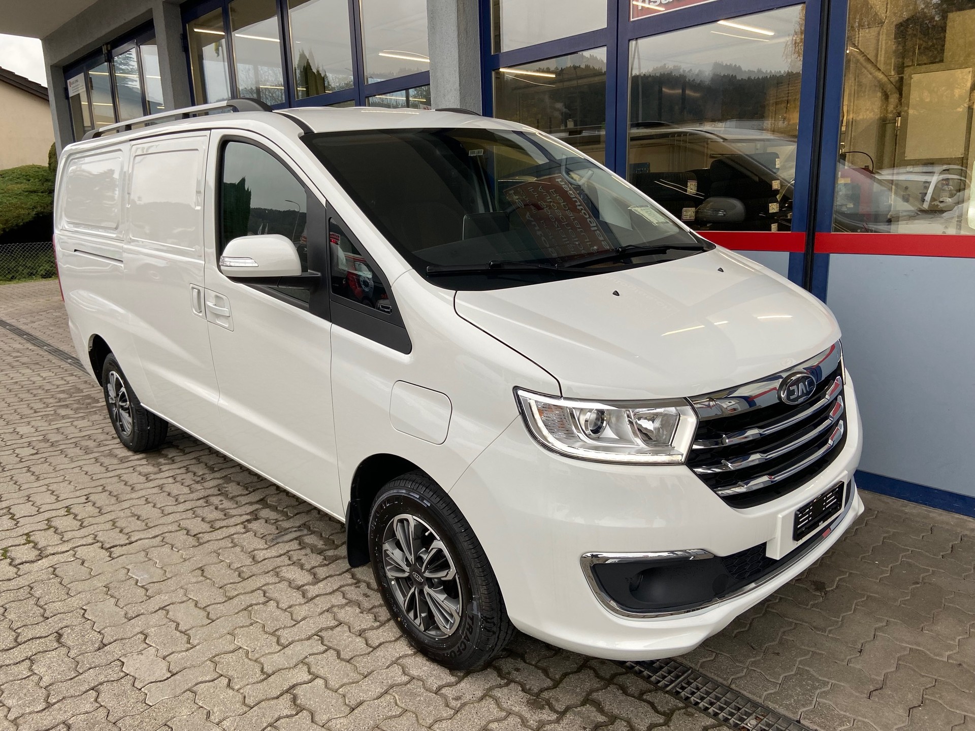 JAC M3ev