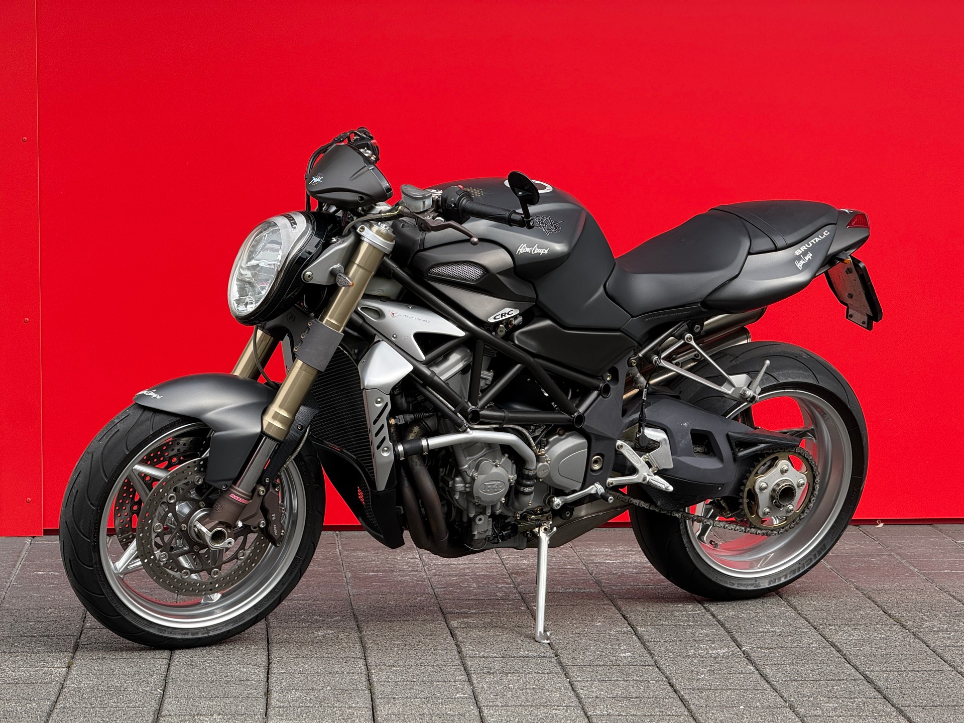 MV AGUSTA Brutale 750 S-image-9