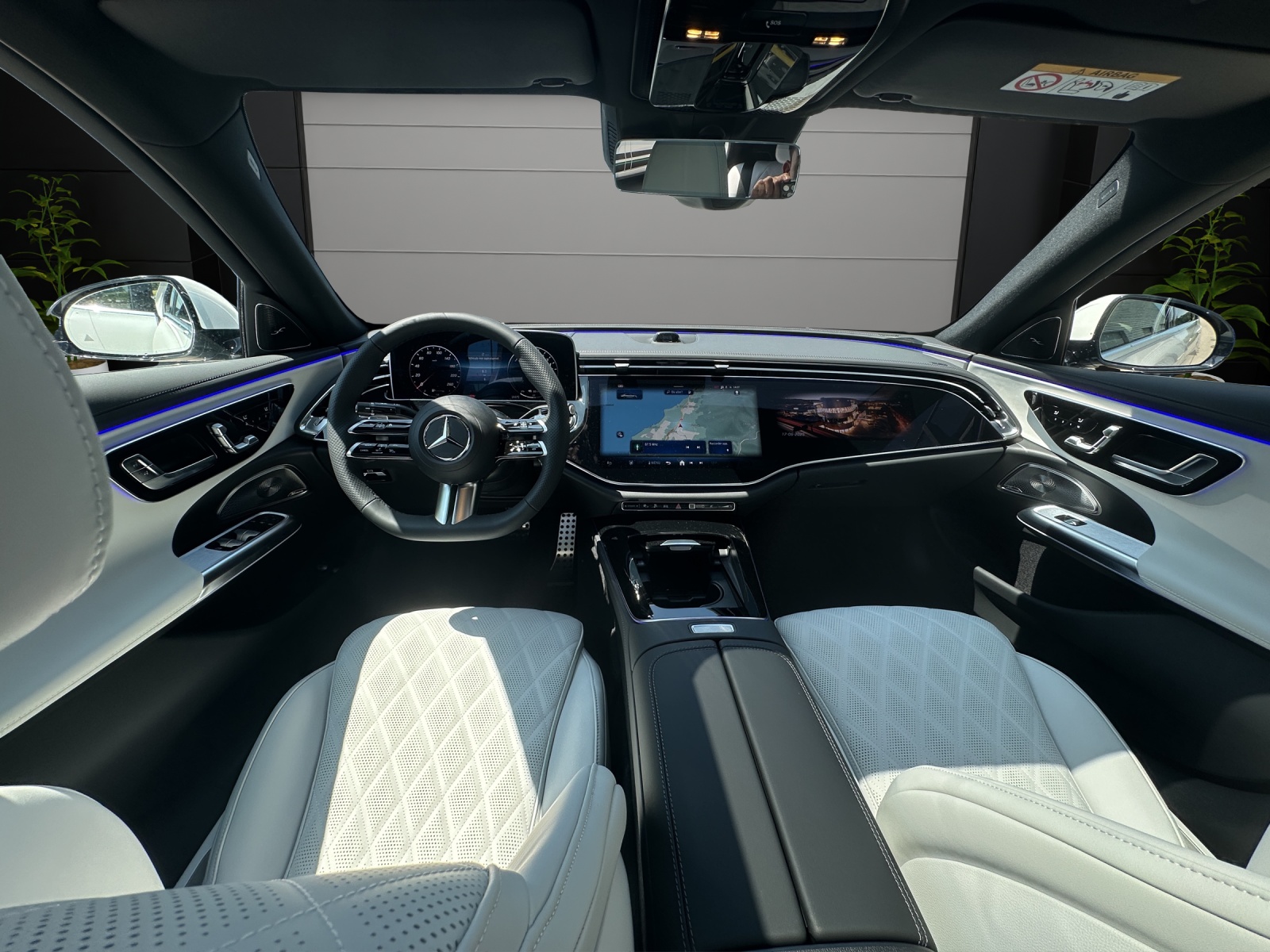 Image MERCEDES-BENZ E-400 E 400 e 4Matic 9G-Tronic