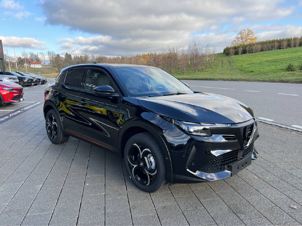 ALFA ROMEO Junior 1.2 Ibrida Speciale-image-1