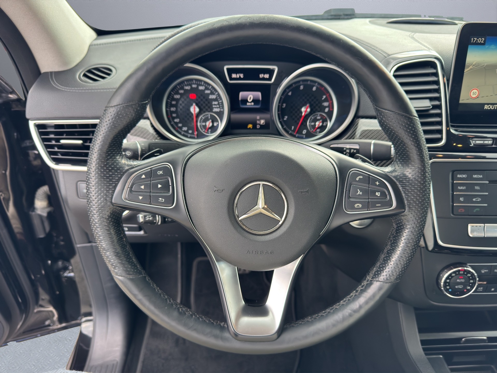 MERCEDES-BENZ GLE Coupé 450 AMG 4Matic 9G-Tronic-image-11